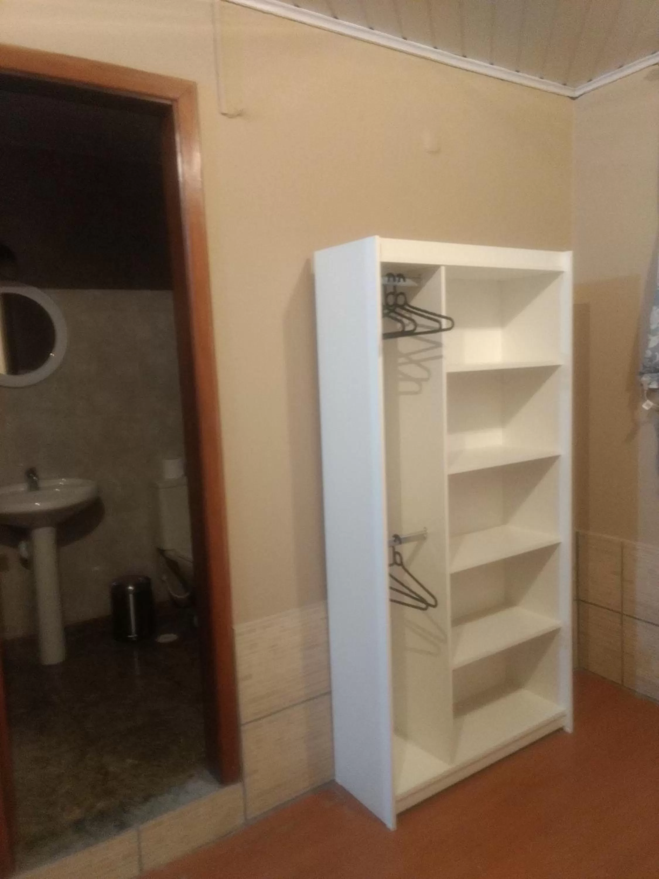 Bedroom, Bathroom in Cumbipar King Hotel