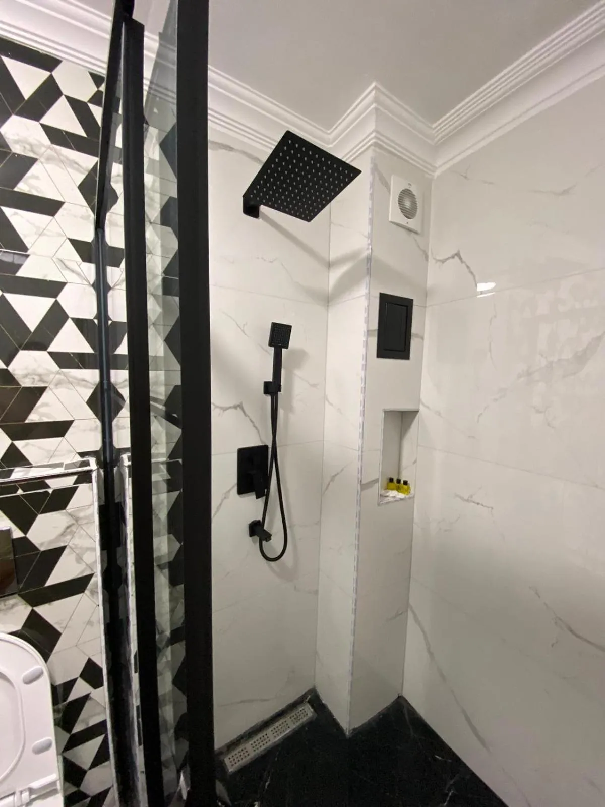 Aruna Boutique Hotel