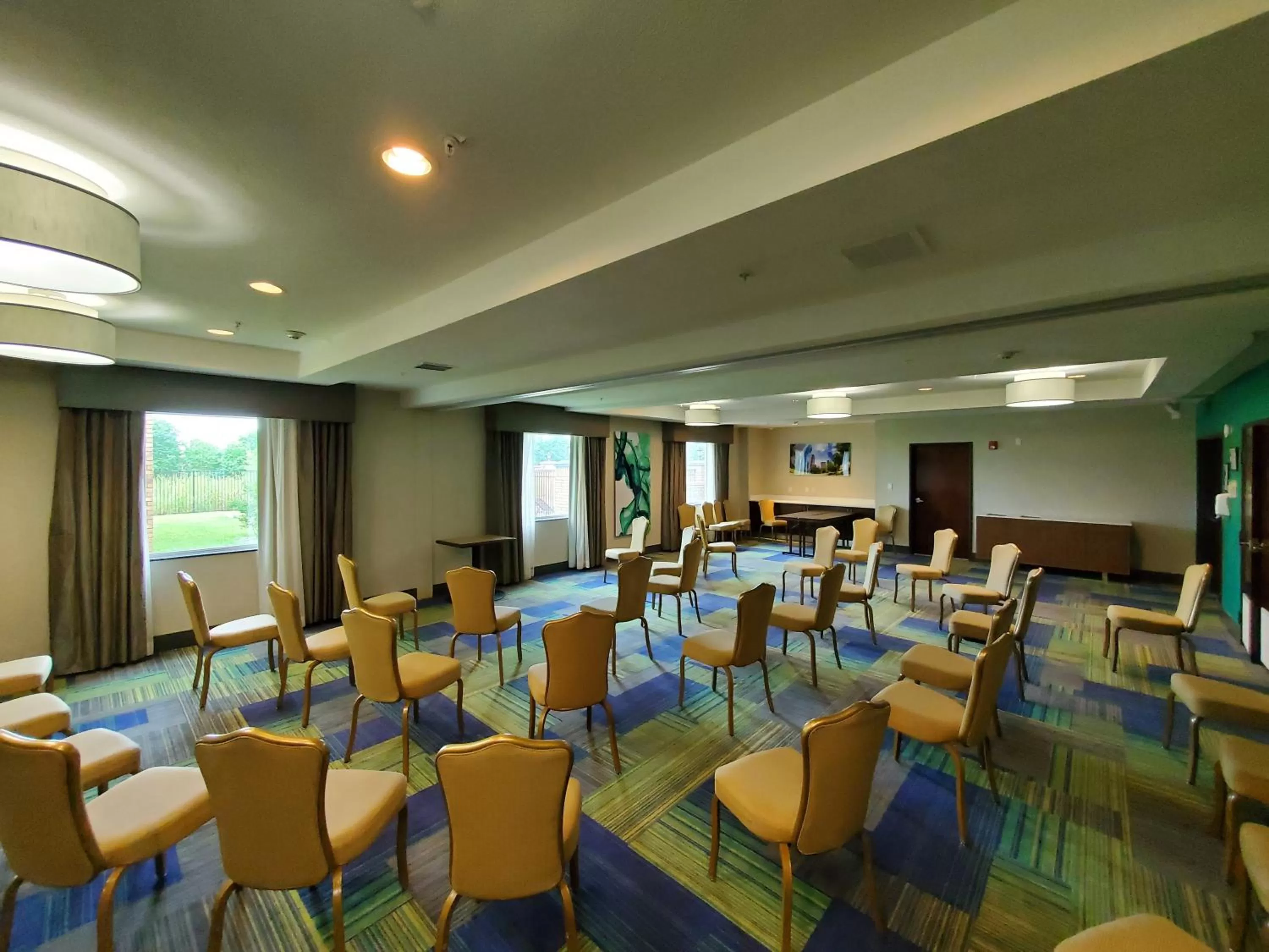 Meeting/conference room in Holiday Inn Express Pearland by IHG