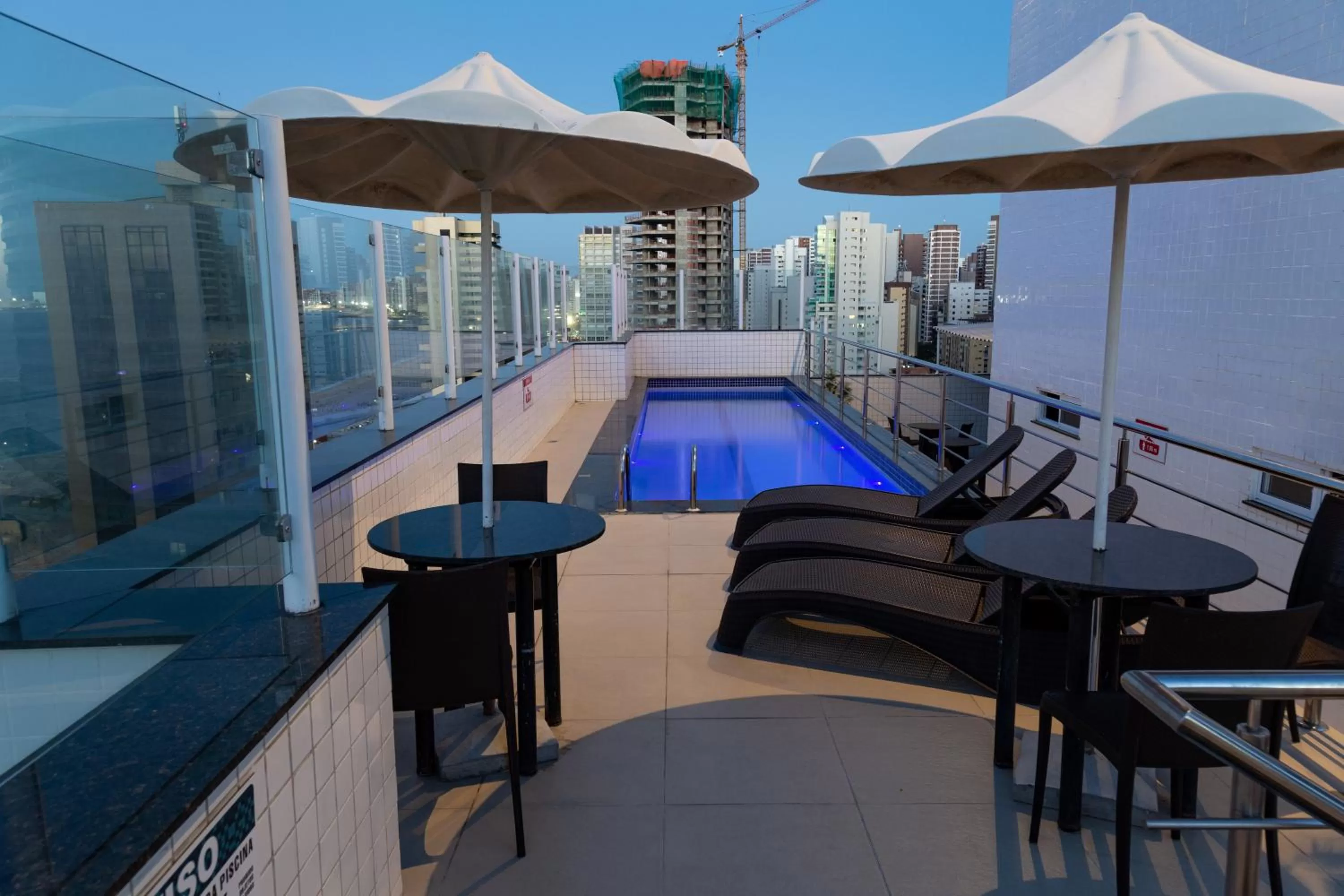 Swimming pool in Aquidabã Praia Hotel