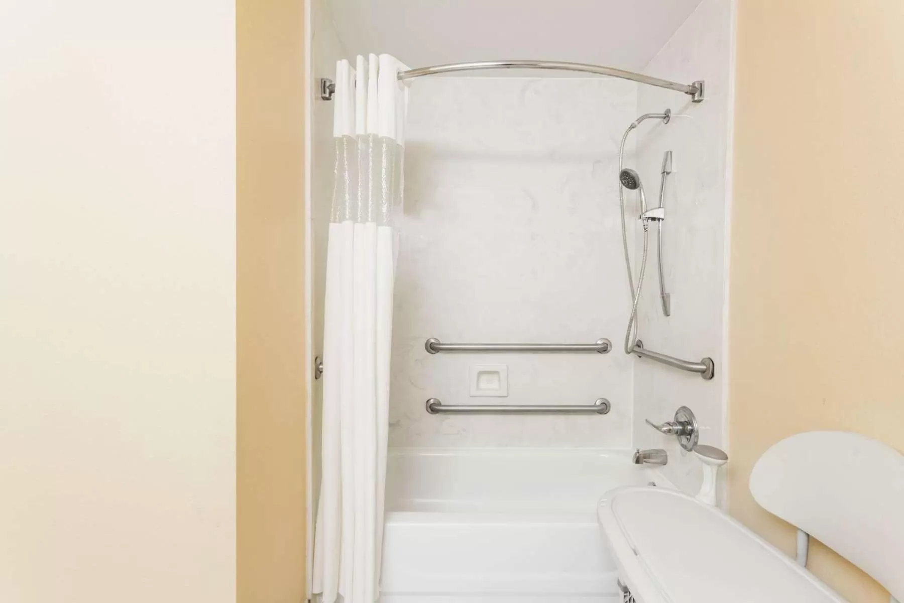 Super 8 by Wyndham Hull Street Midlothian Richmond Area