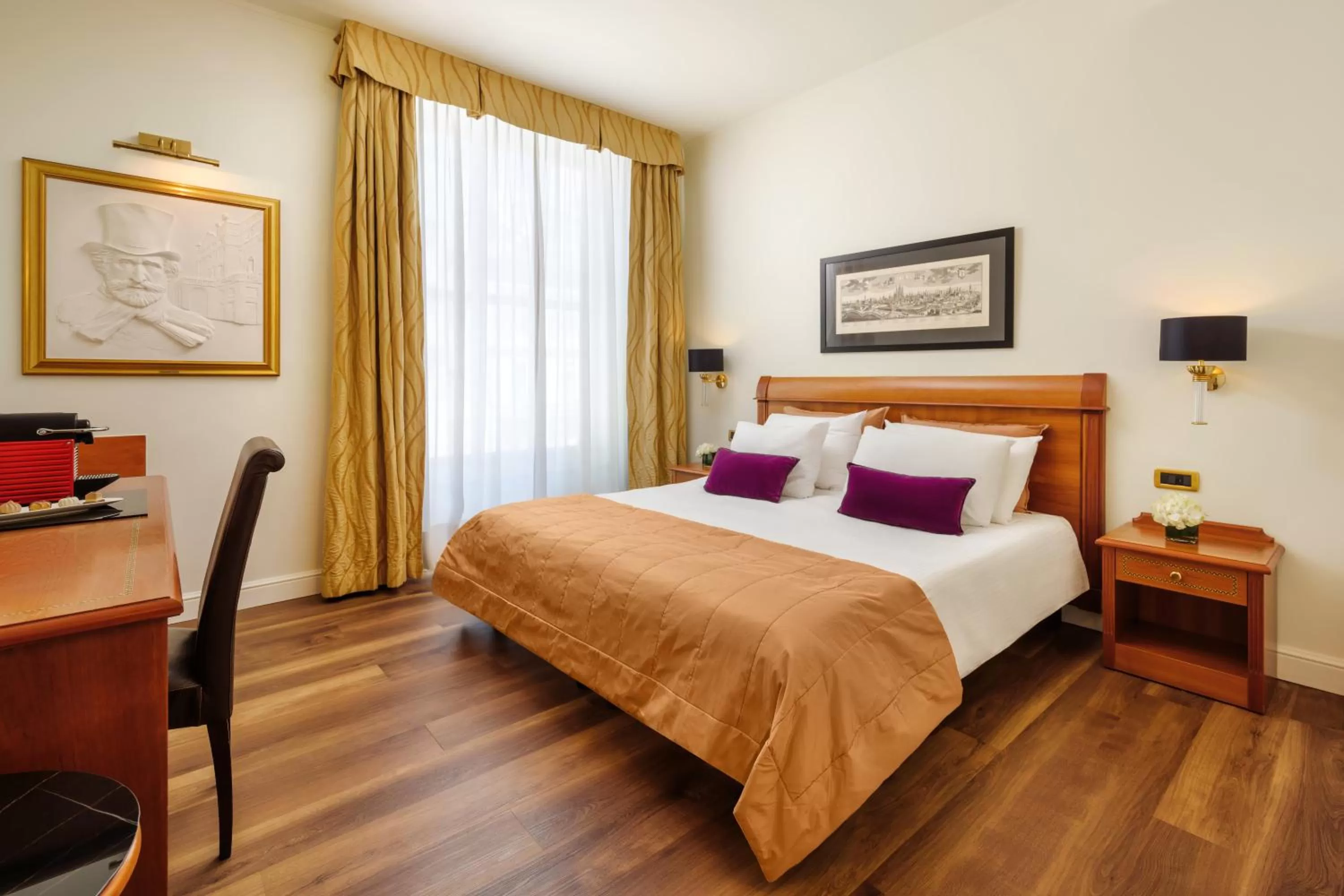 Bed in Hotel Dei Cavalieri Milano Duomo