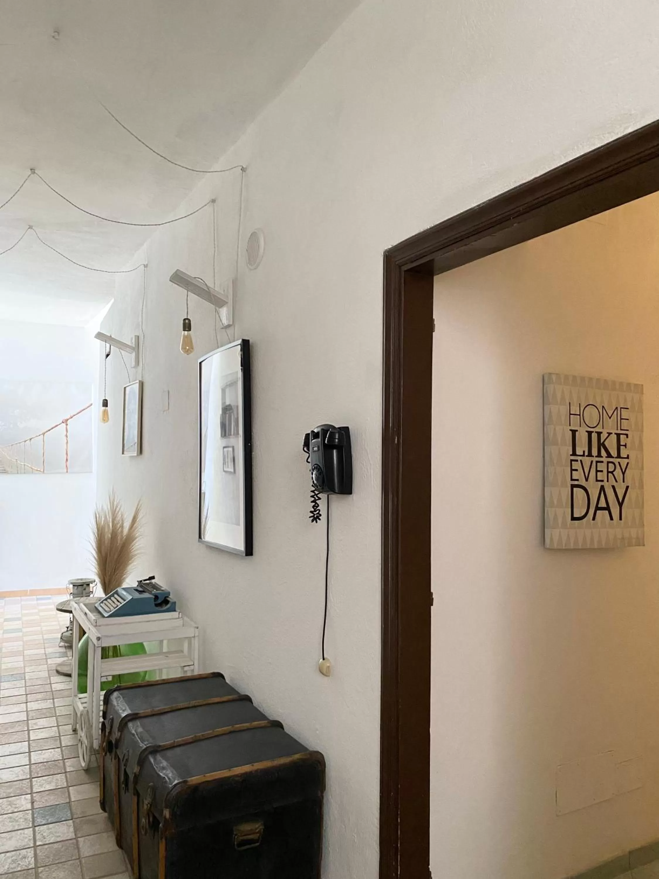 Facade/entrance in Black Market Hotel