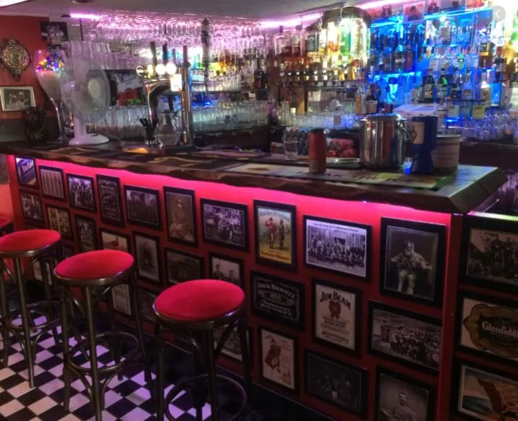 Cadillac Kustomz Hotel