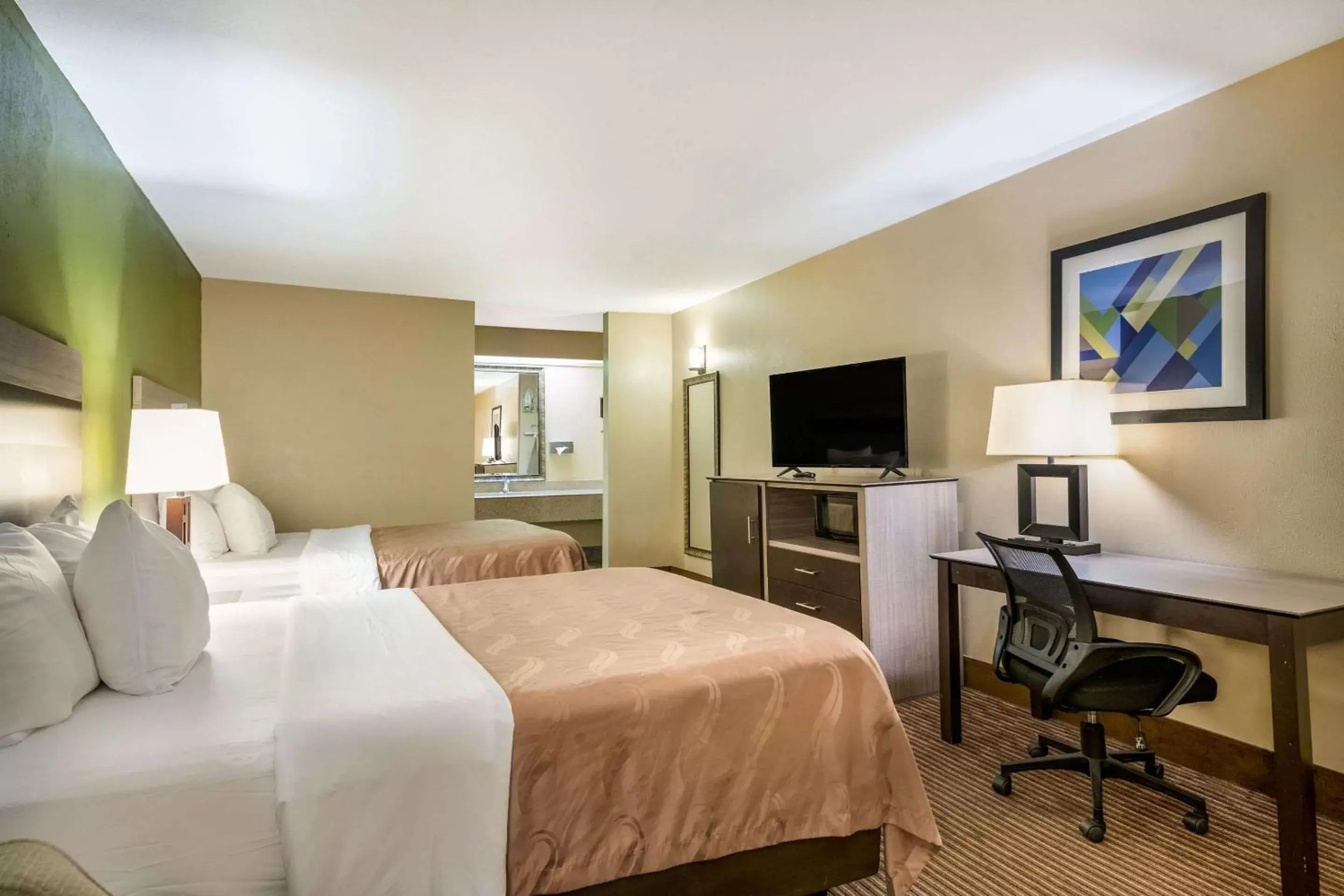 Double Room with Two Double Beds - Non-Smoking in Quality Inn & Suites Garland - East Dallas Double Room with Two Double Beds - Non-Smoking in Quality Inn & Suites Garland - East Dallas