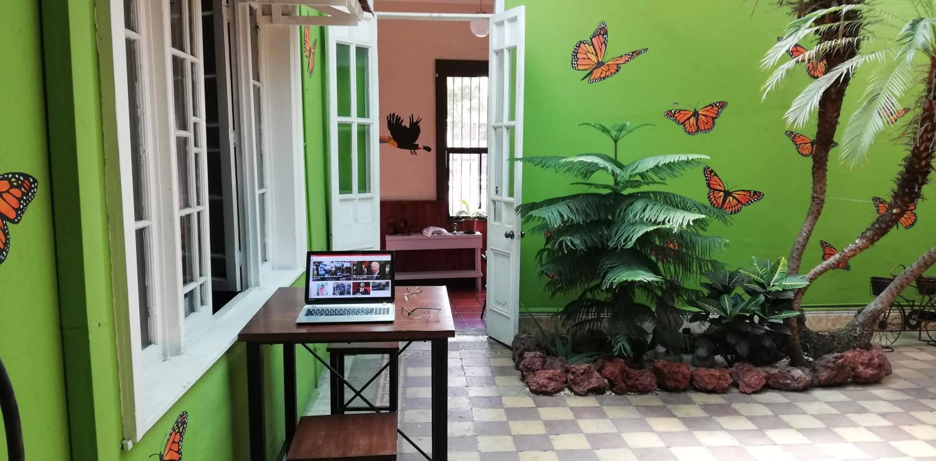 Casa Mayela Guest House