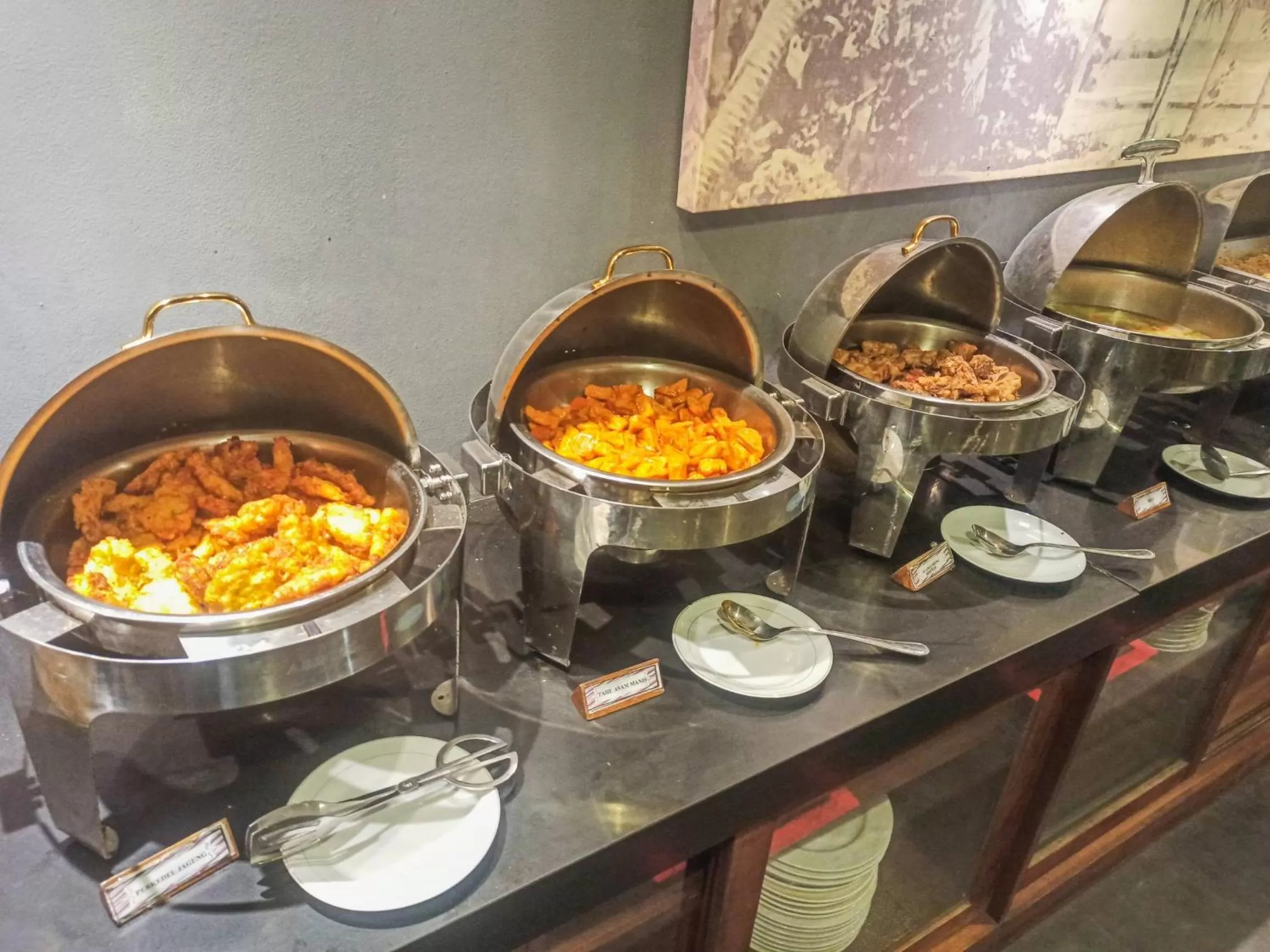 Breakfast in Rofa Kuta Hotel - CHSE Certified