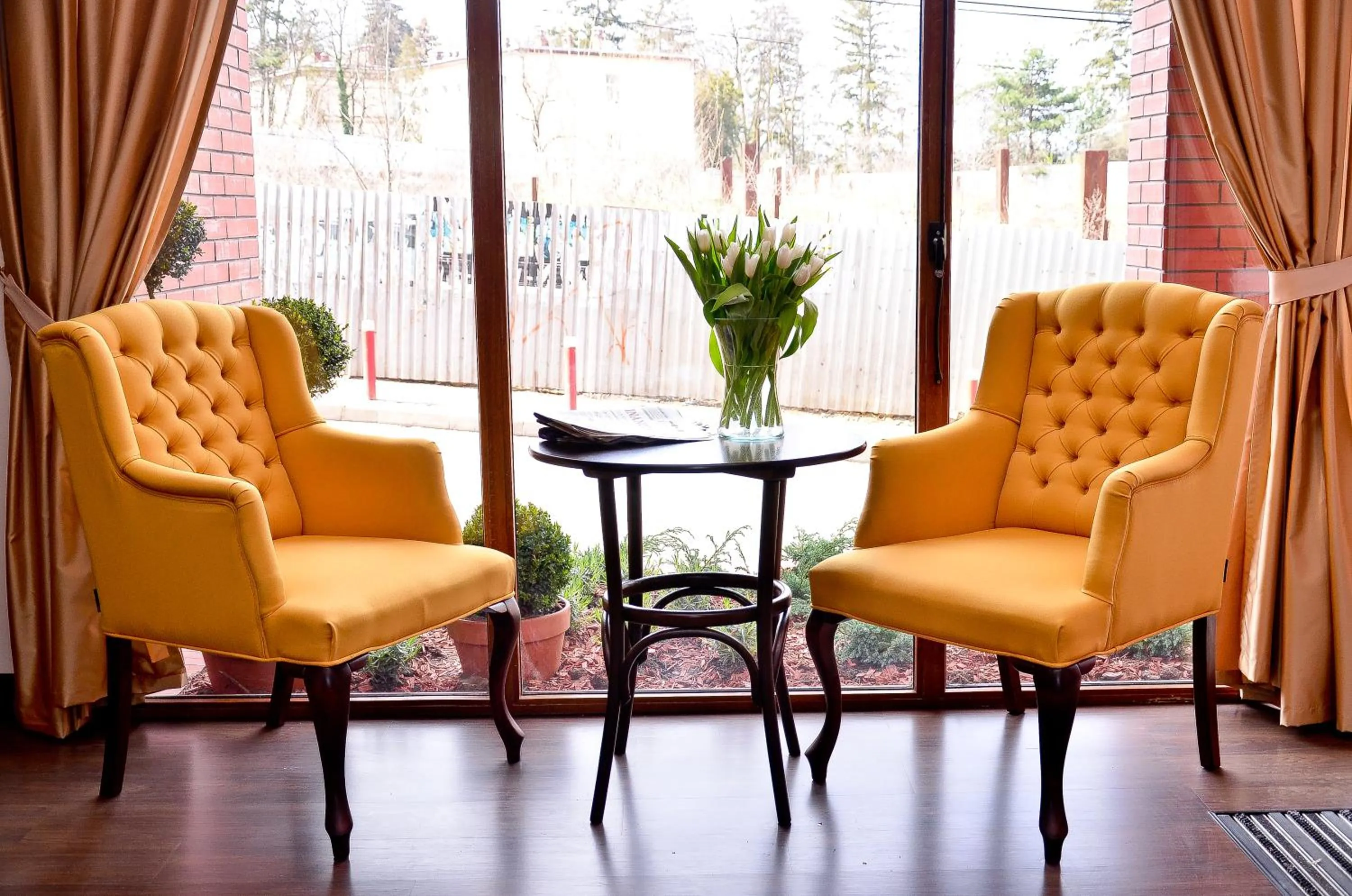 Lobby or reception in Hotel Capitolina City Chic