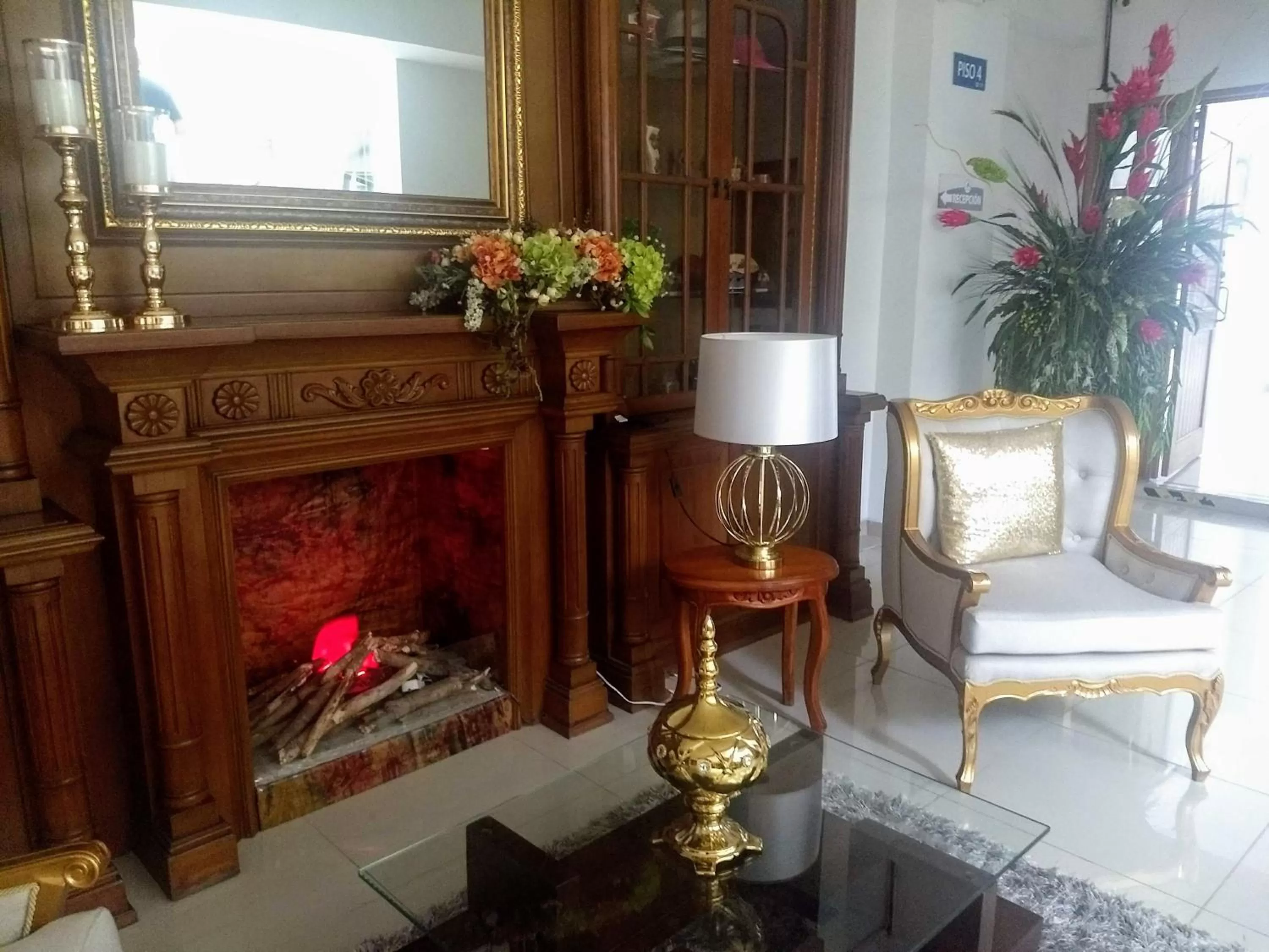 Decorative detail, Seating Area in Hotel Cafe Plaza