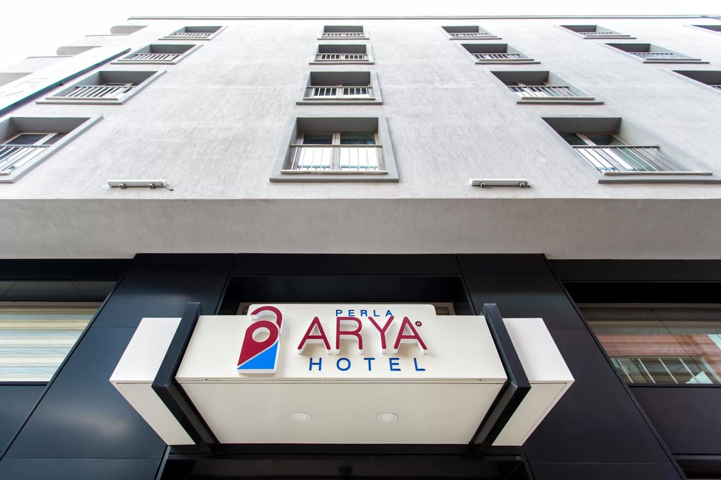 Facade/entrance in Perla Arya Hotel