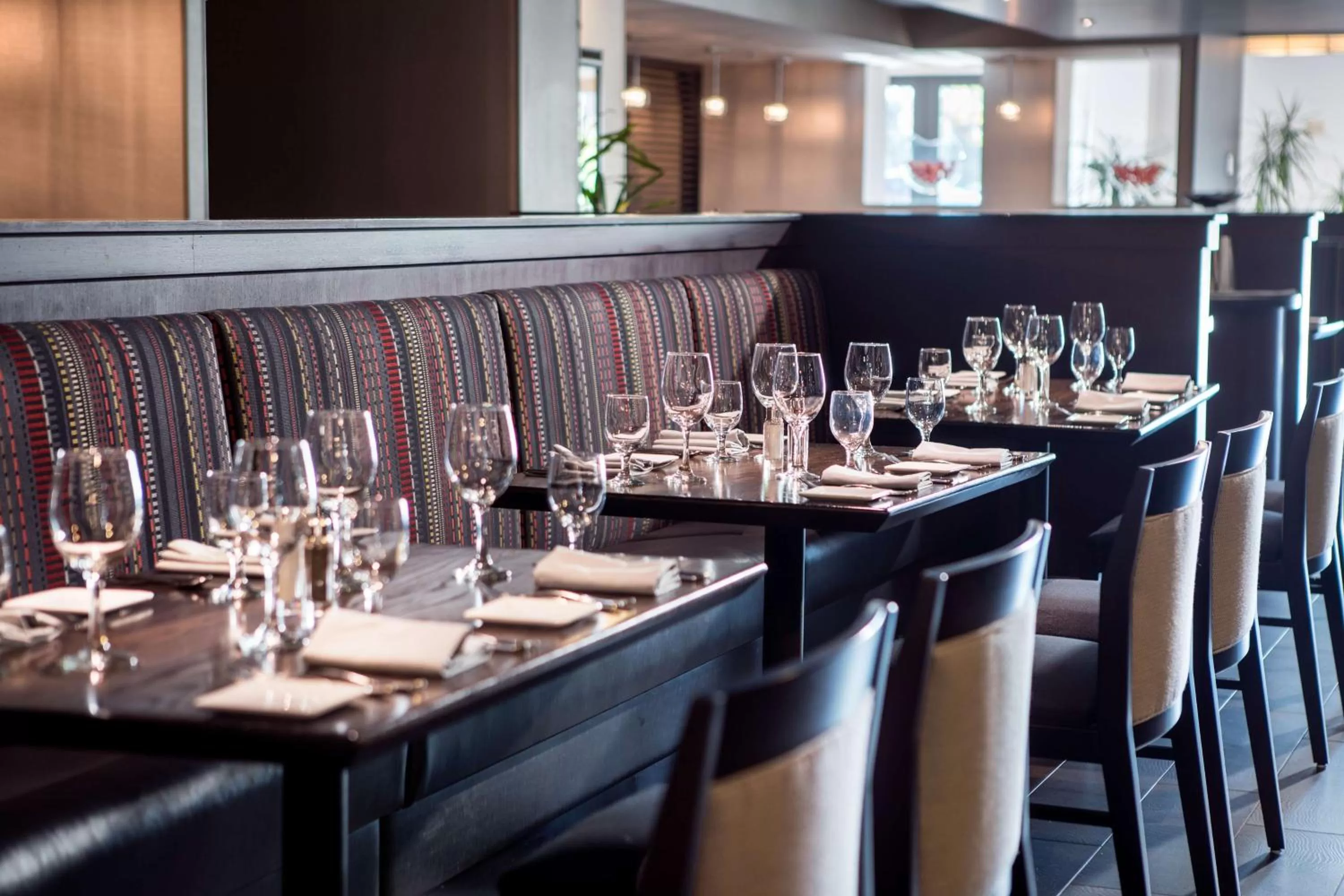 Restaurant/places to eat in DoubleTree by Hilton Denver Tech