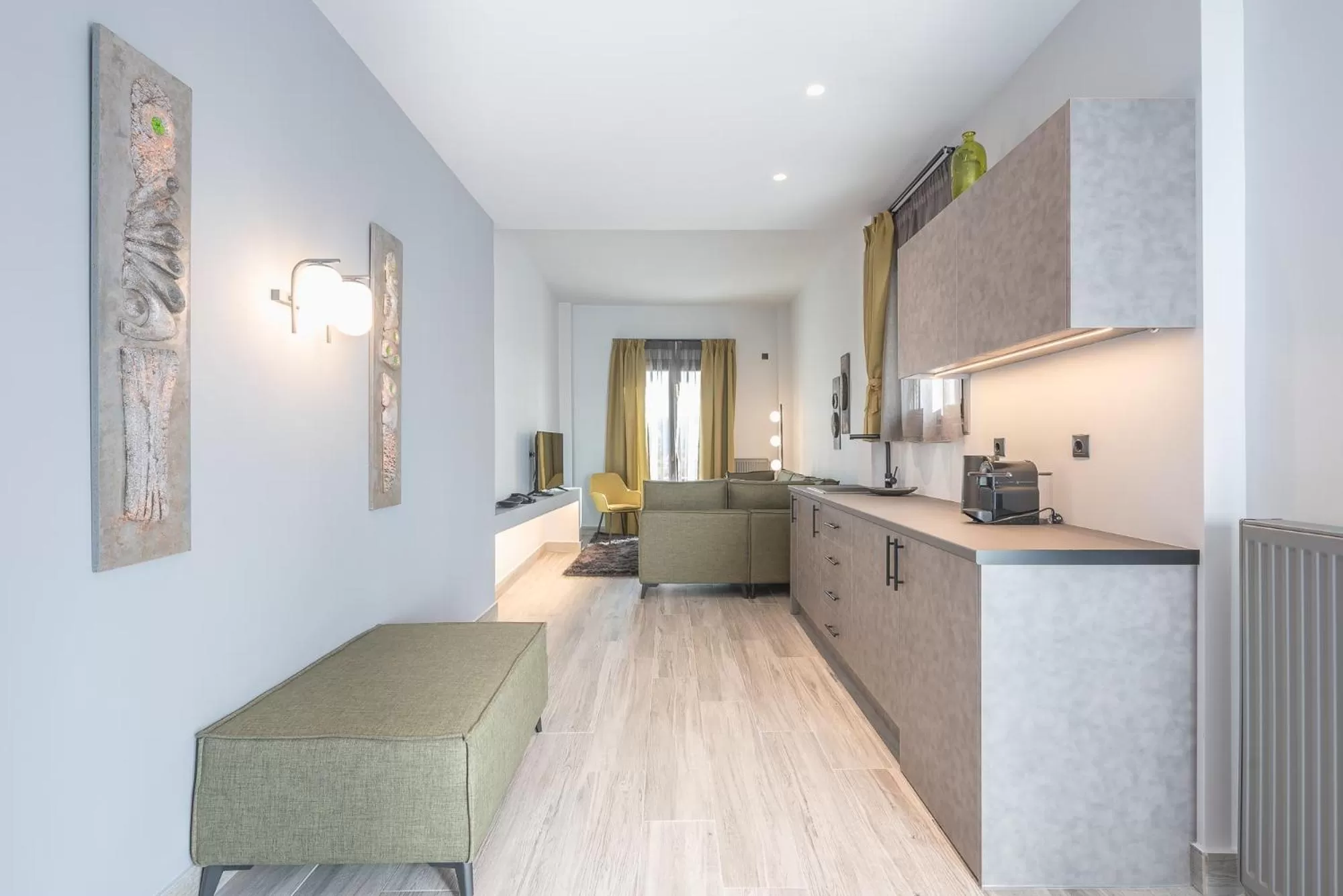 Kitchen/Kitchenette in Snowglory Boutique Hotel