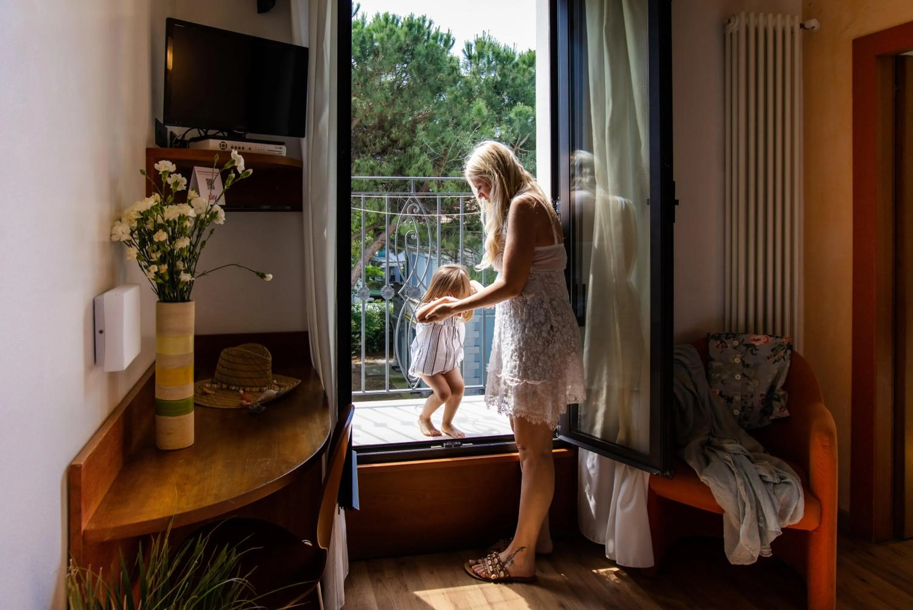 People in Miramare Hotel Ristorante Convegni