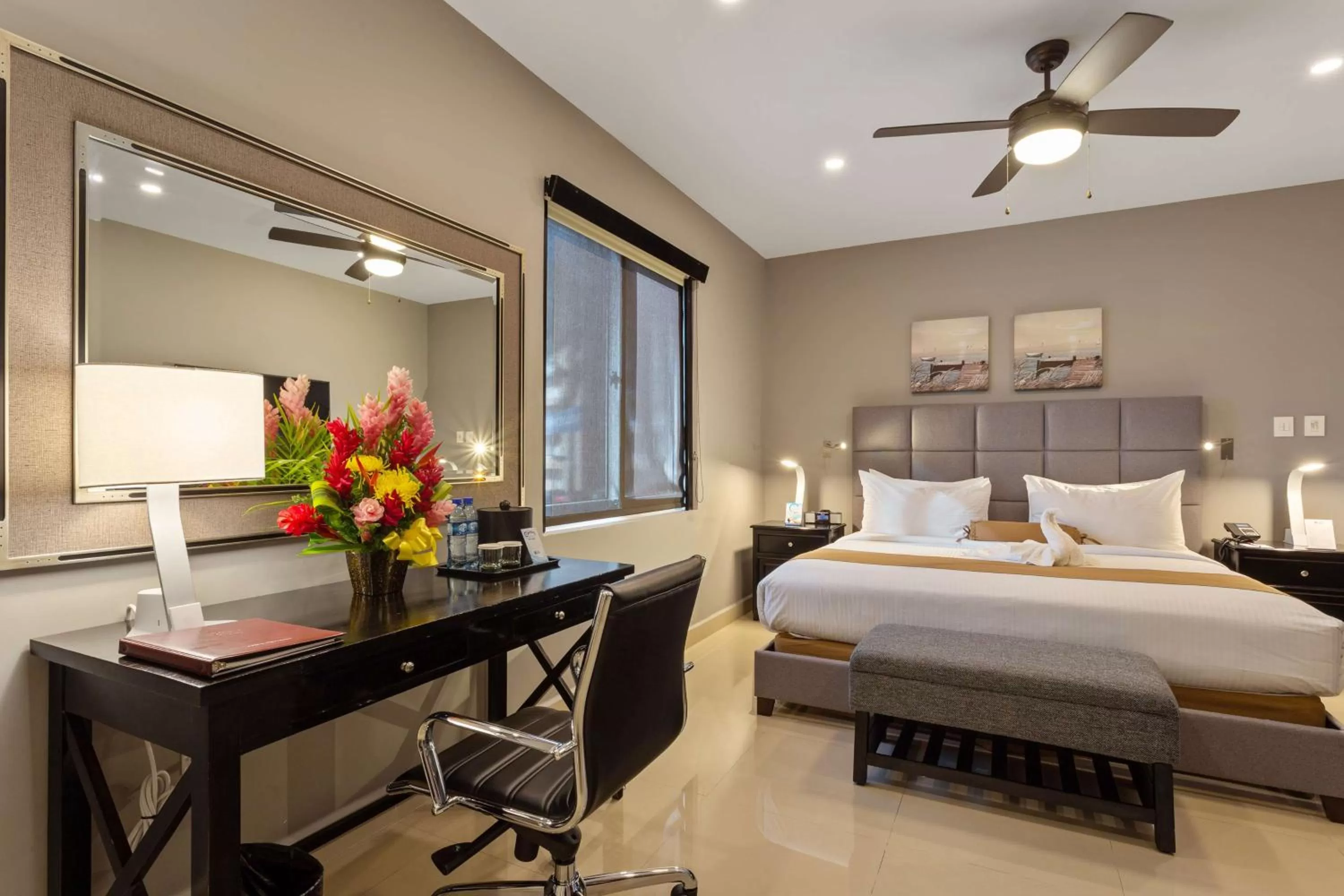 Bedroom in Best Western Plus Belize Biltmore Plaza