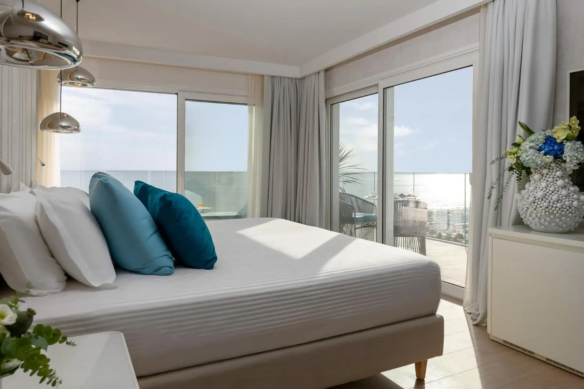 Deluxe Suite with Sea View in Atlantic Hotel & SPA Deluxe Suite with Sea View in Atlantic Hotel & SPA
