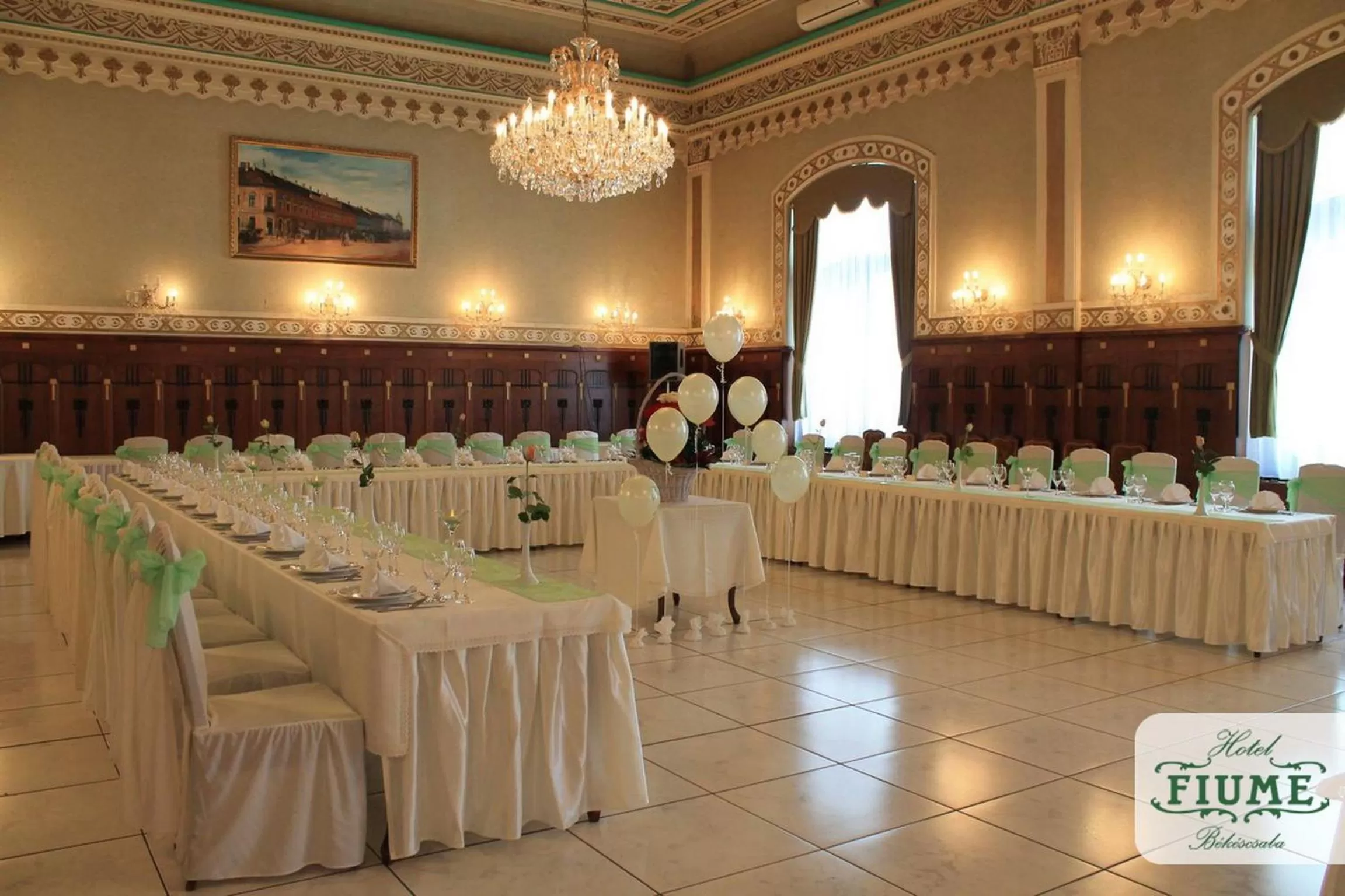 Restaurant/places to eat in Fiume Hotel