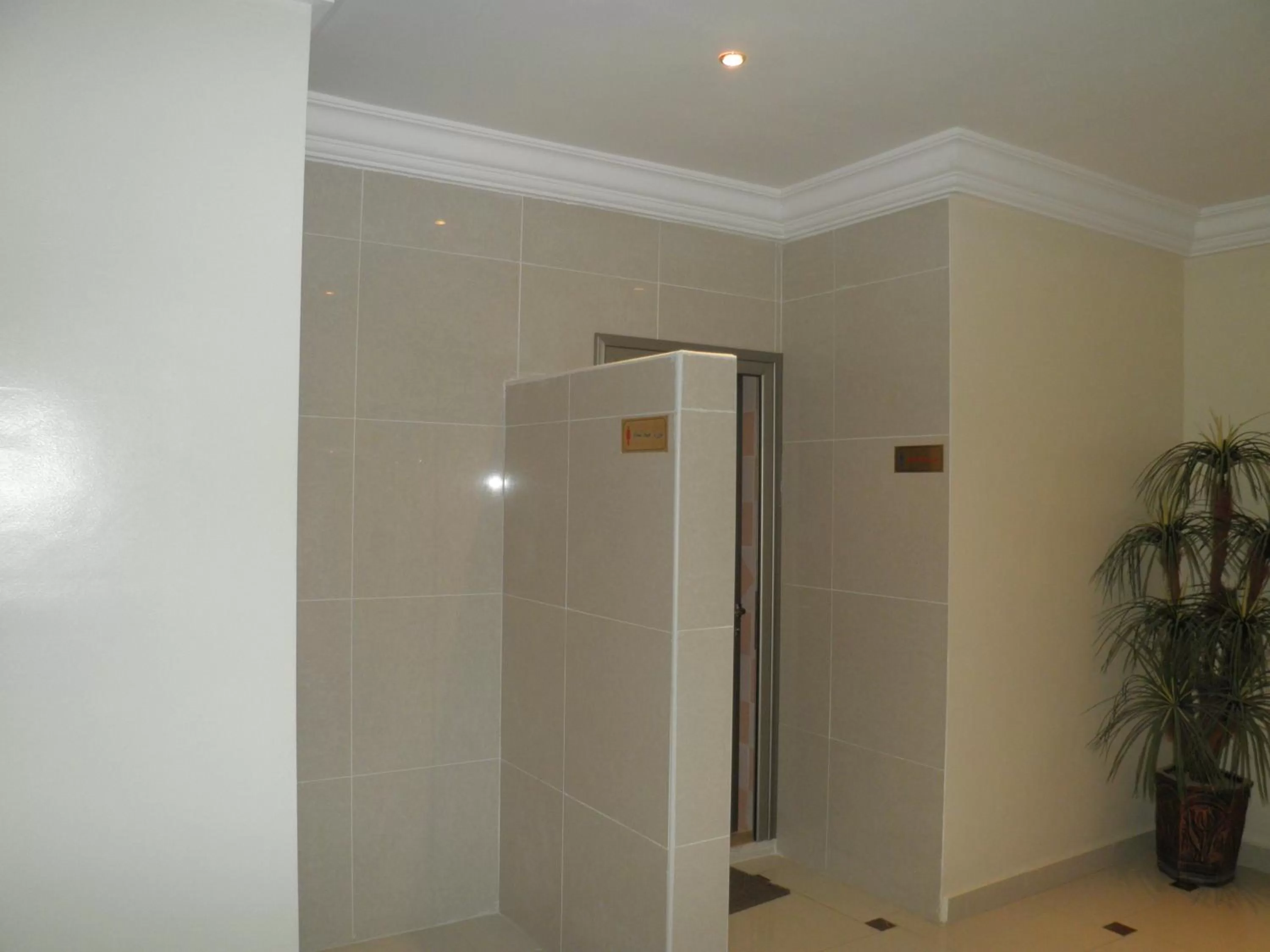 Lobby or reception in Marina Royal Hotel Suites