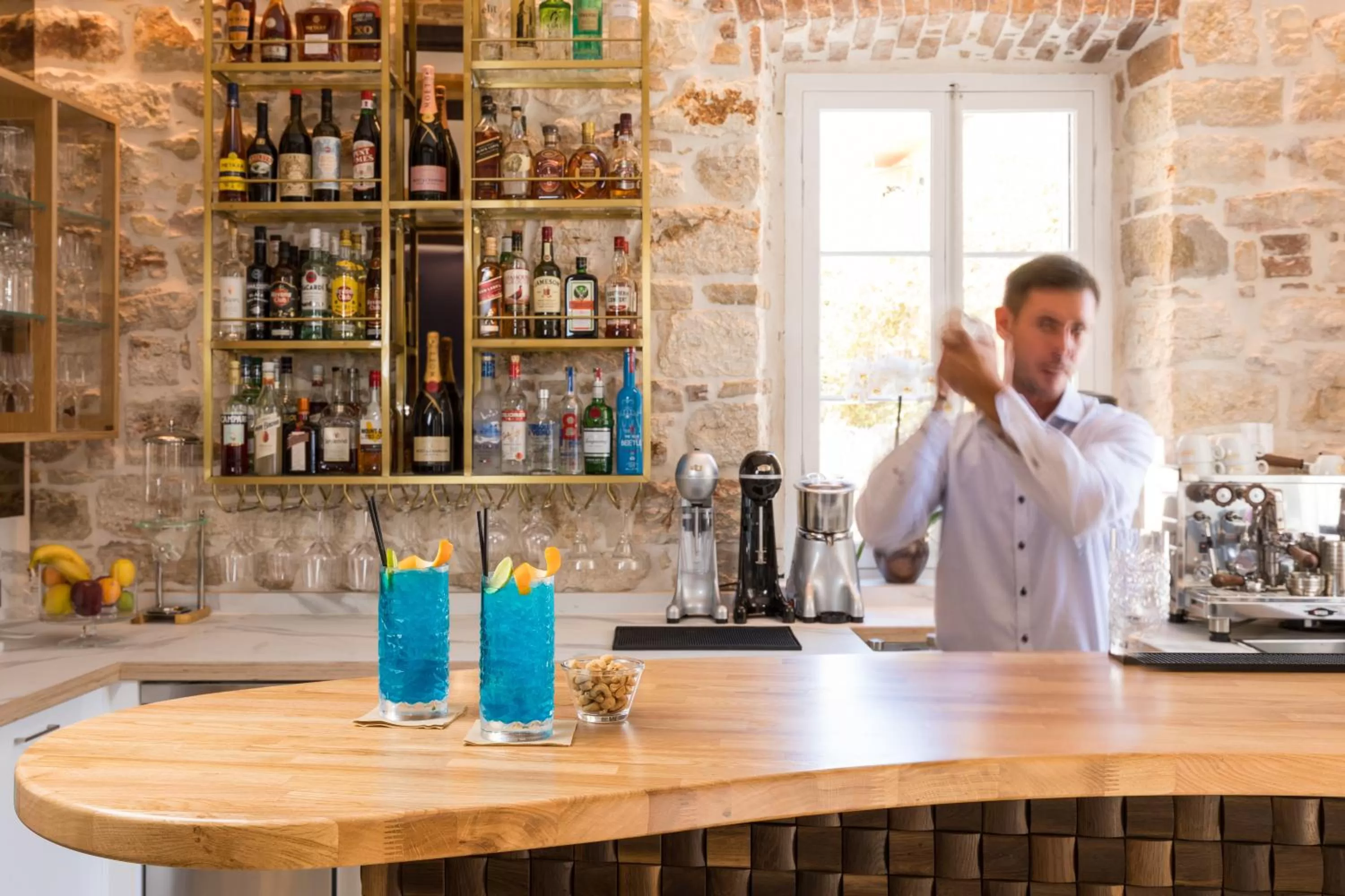 Lounge or bar in Acanthus blue