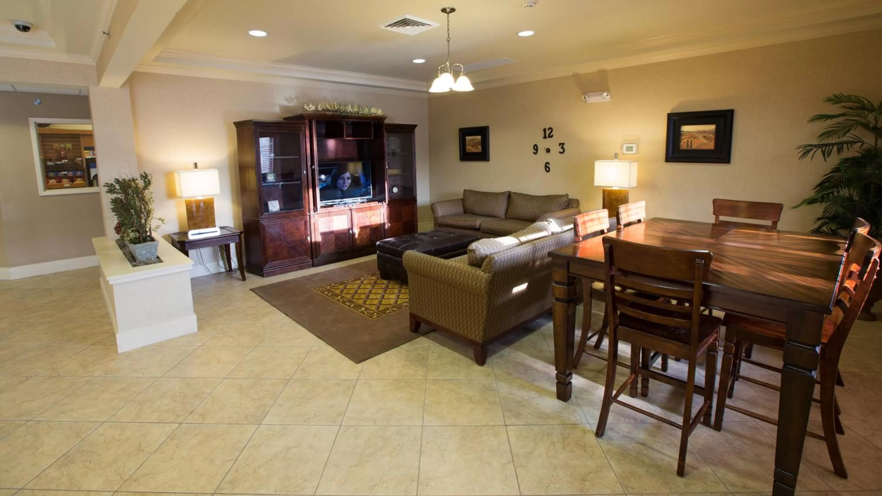 Property building in Candlewood Suites Springfield by IHG