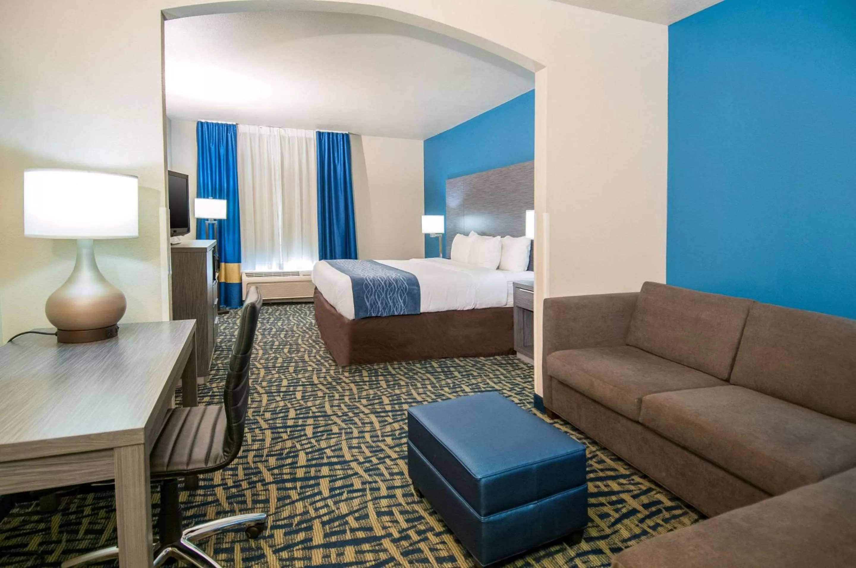 Photo of the whole room, Bed in Comfort Inn & Suites Pauls Valley - City Lake