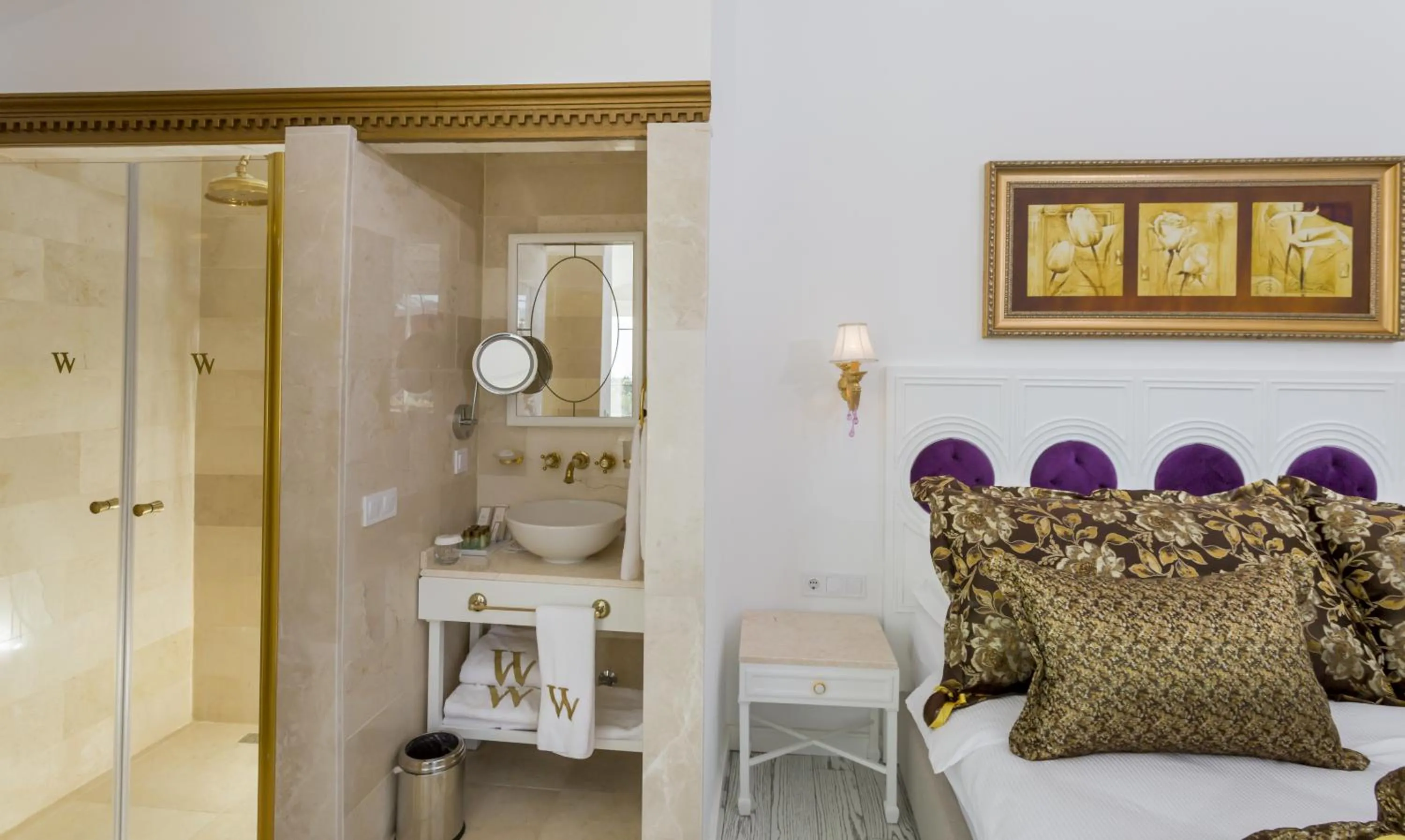 Bedroom in Wise Hotel & Spa - Adults Only