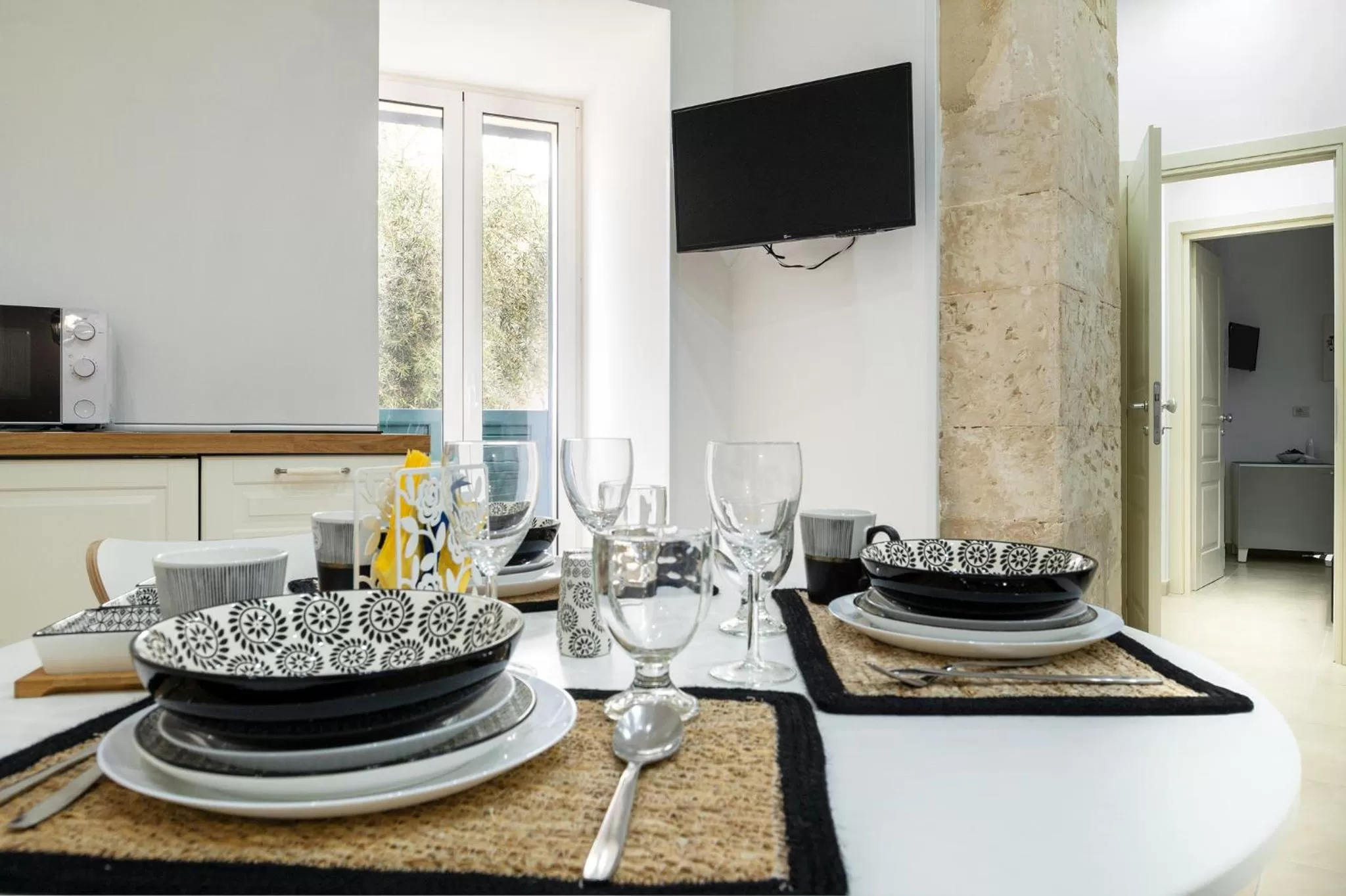 Property building, Dining Area in ELORO - Guest Houses