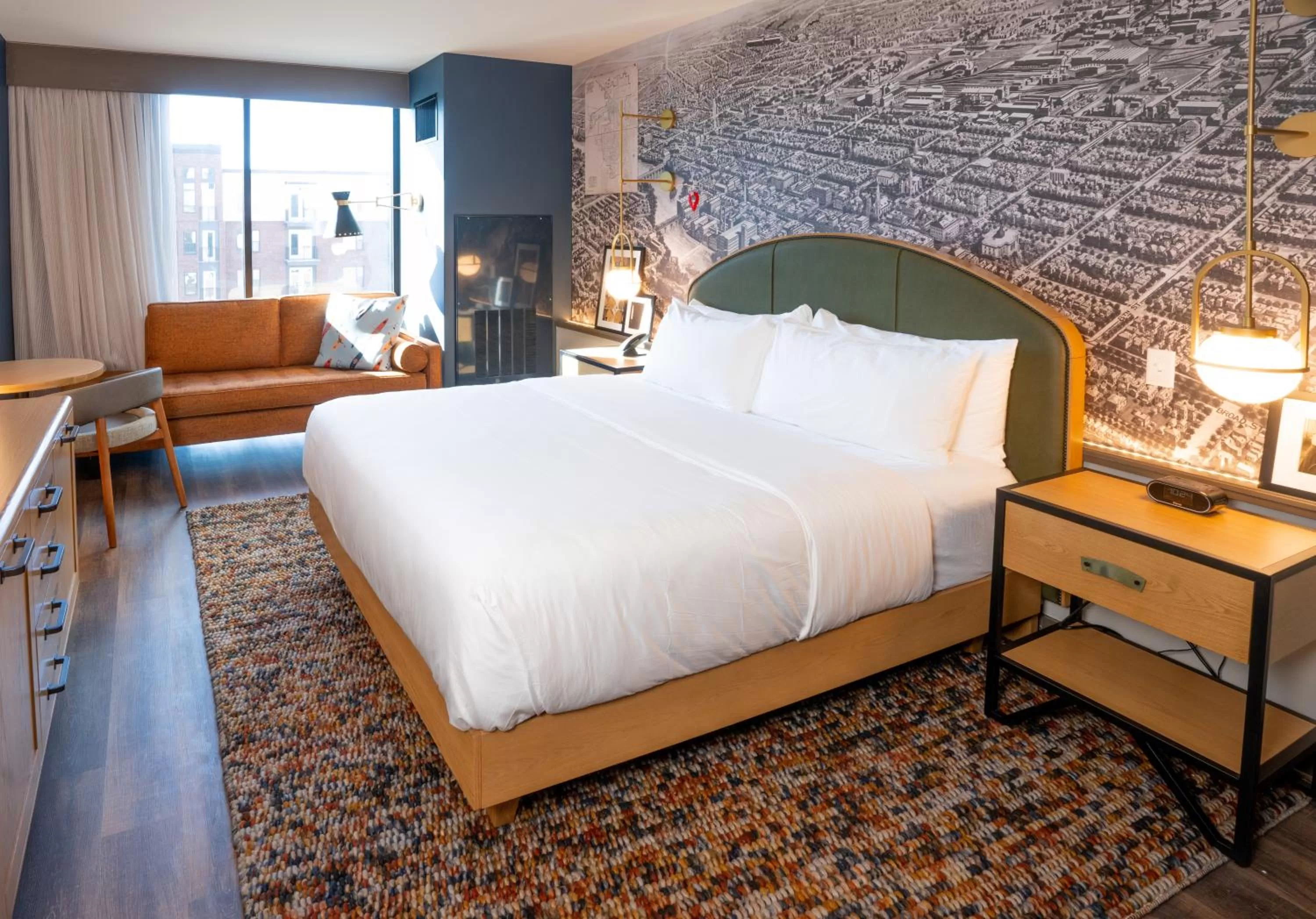 Photo of the whole room, Bed in Hotel Indigo - Columbus at Riverfront Place by IHG