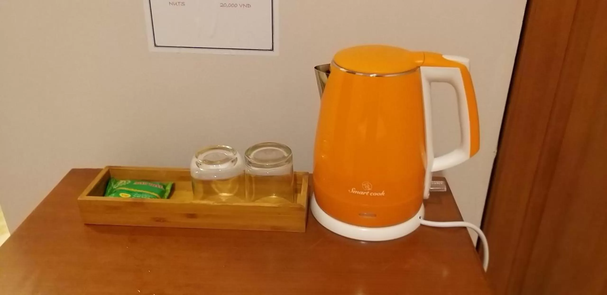 Coffee/tea facilities in The Alley Saigon Hotel