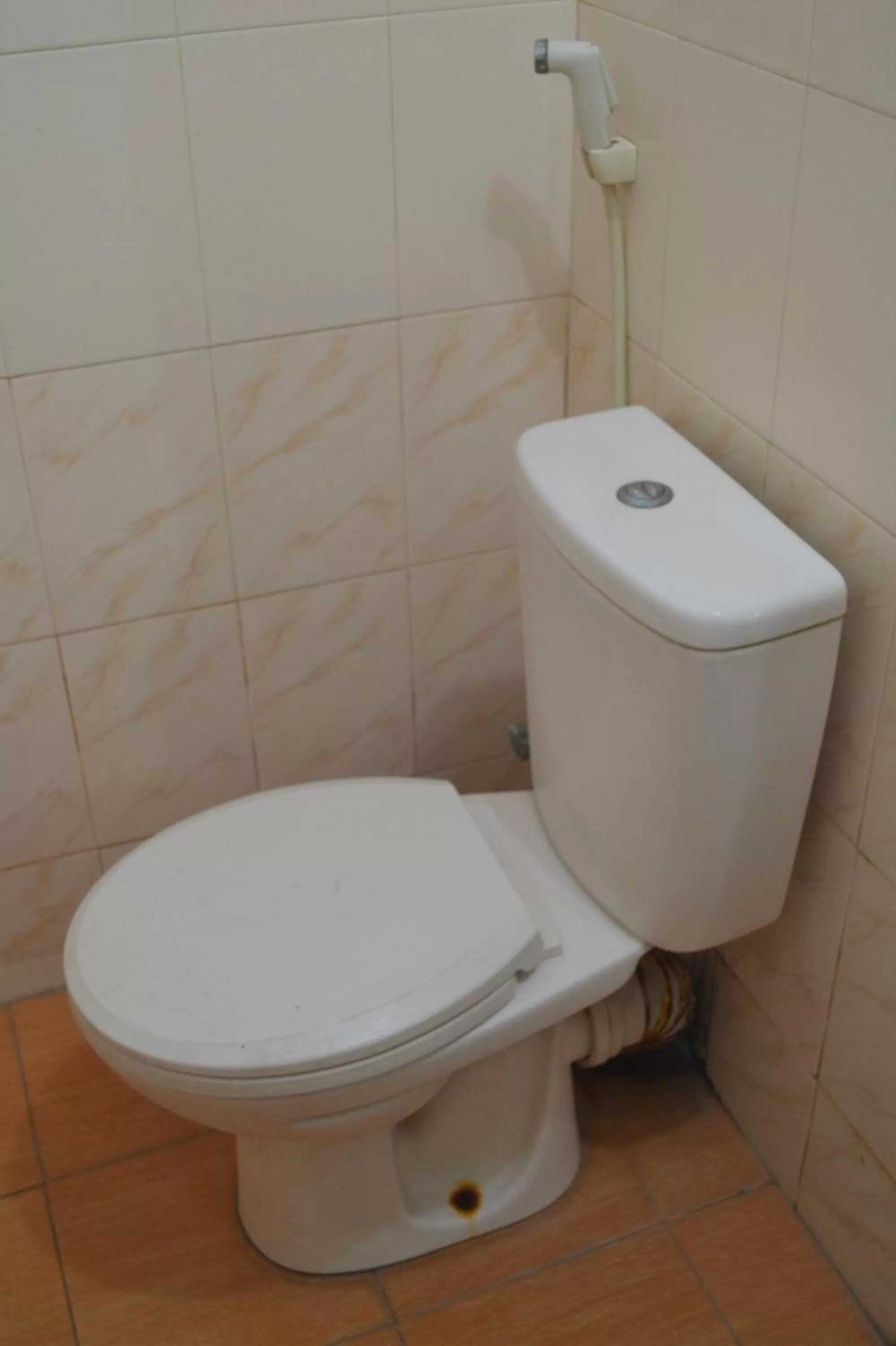 Gnaanams Hotel and Restaurant