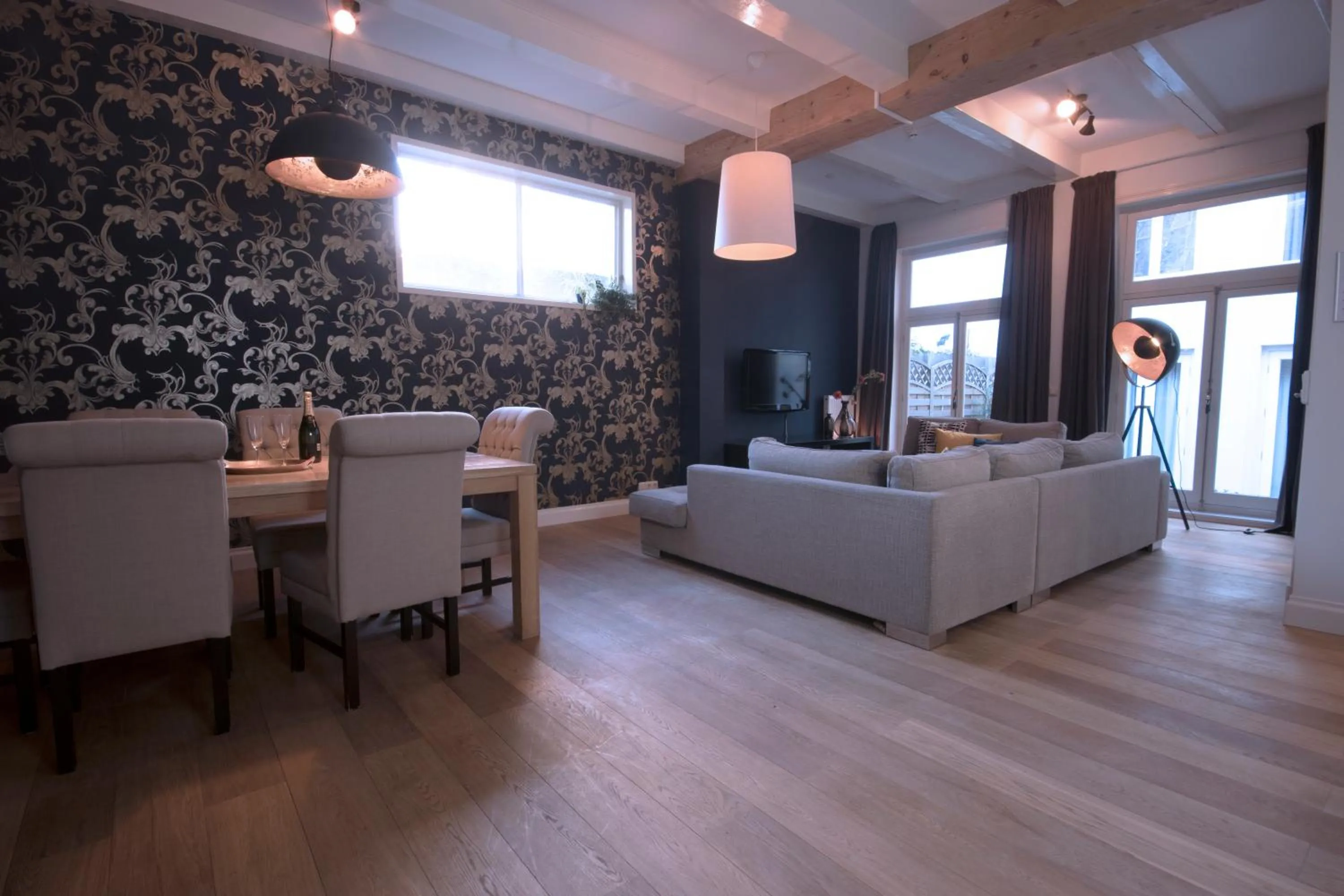 Apartment (6 Adults) in Grand Canal Boutique Hotel