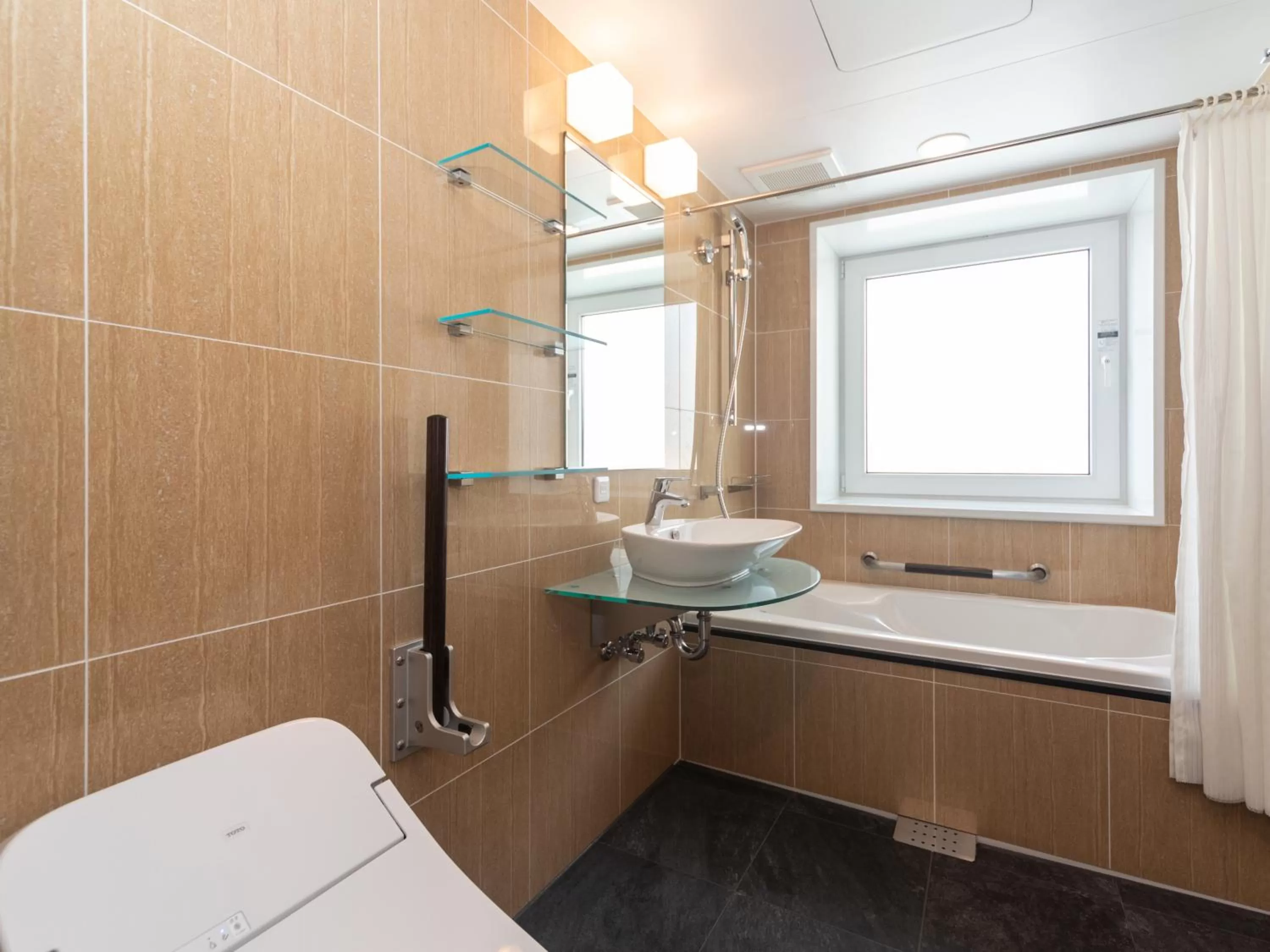 Bathroom in APA Hotel Namba Shinsaibashi Higashi