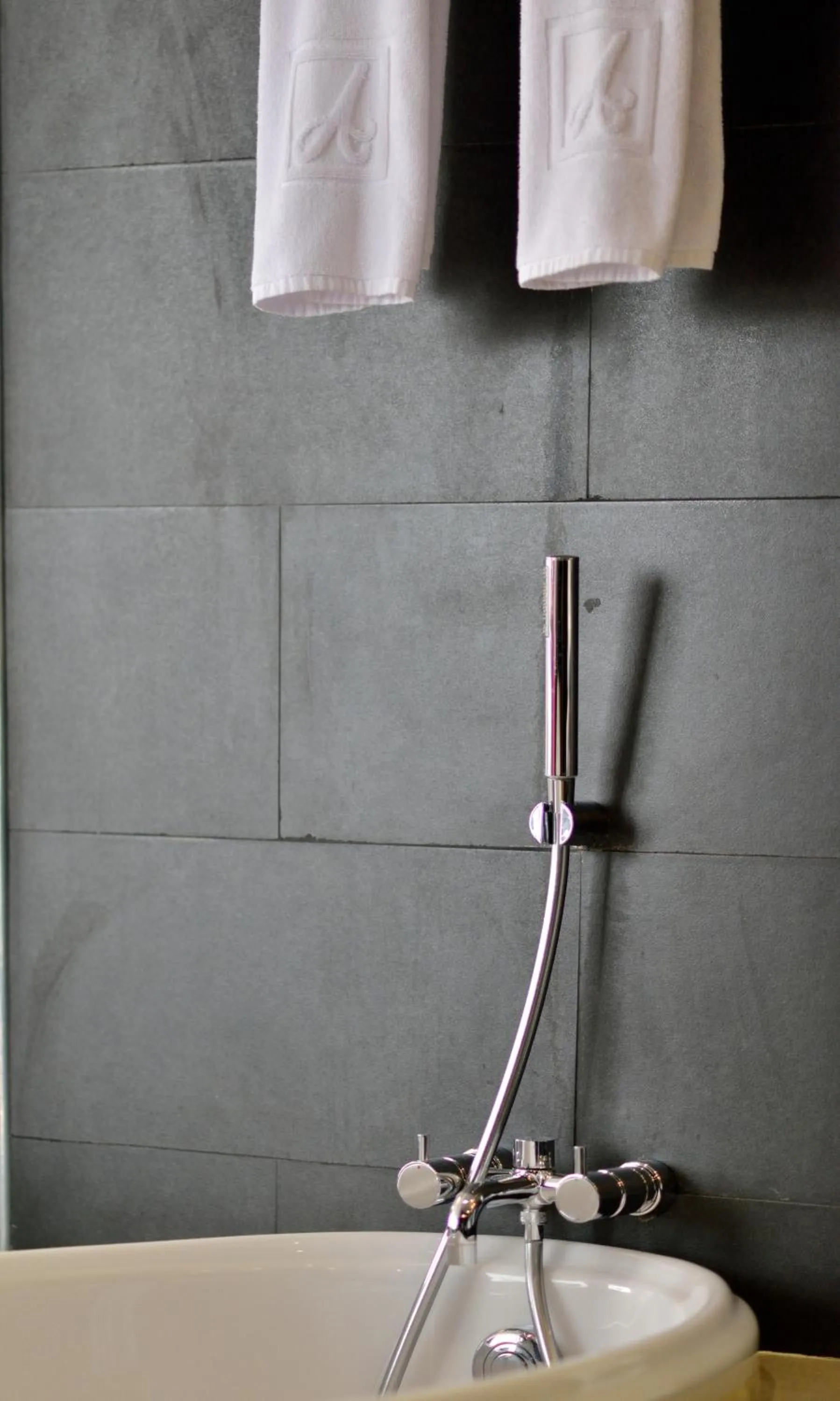 Bathroom in Amaroossa Cosmo Jakarta