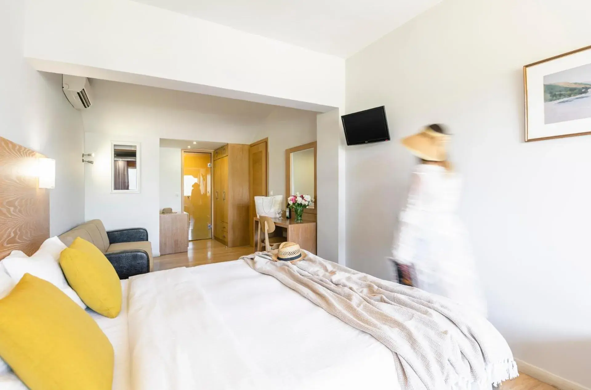 Junior Suite with Sea View in Hotel Lefkas Junior Suite with Sea View in Hotel Lefkas