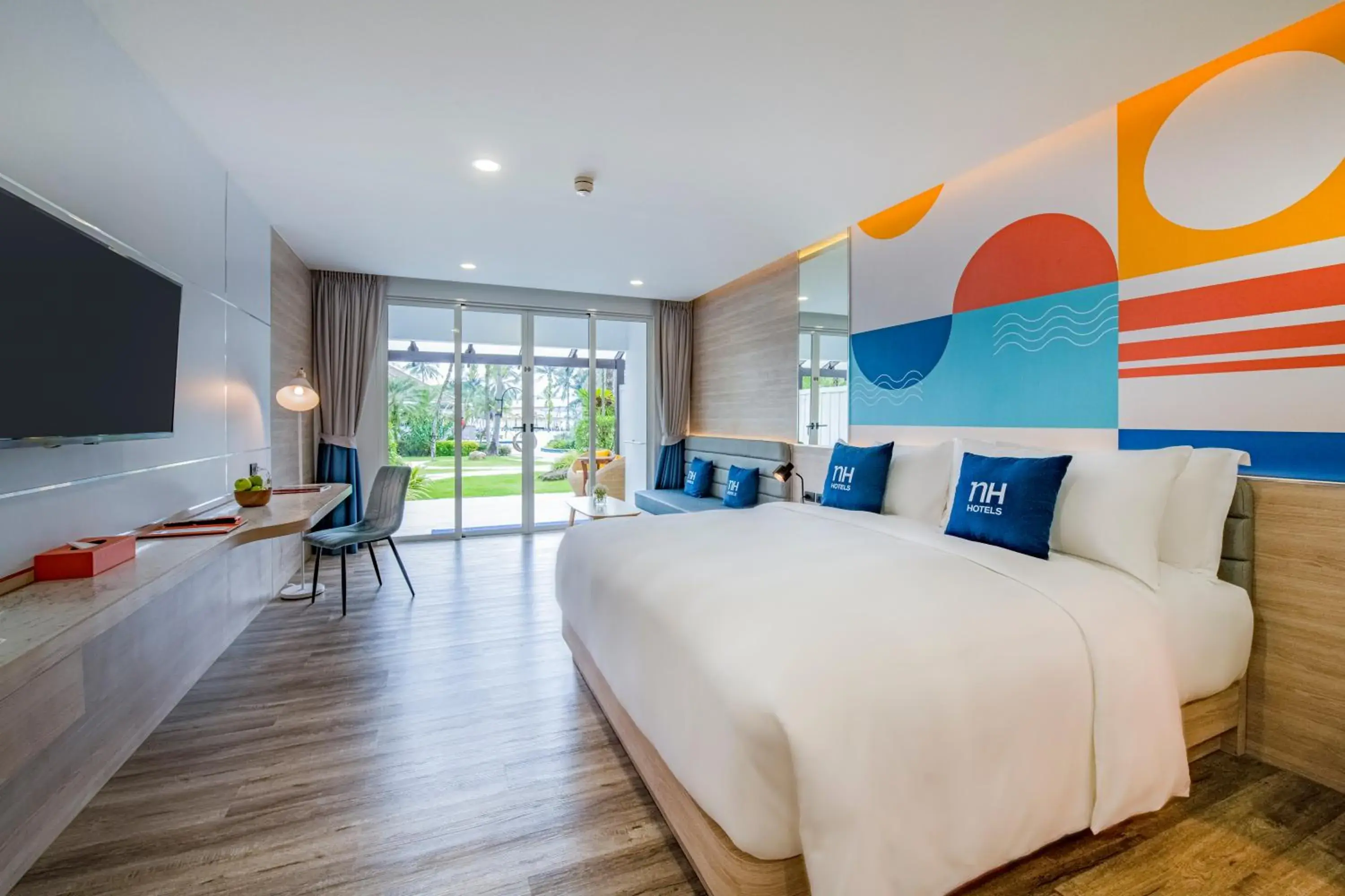 Grand Deluxe Room in NH Boat Lagoon Phuket Resort Grand Deluxe Room in NH Boat Lagoon Phuket Resort