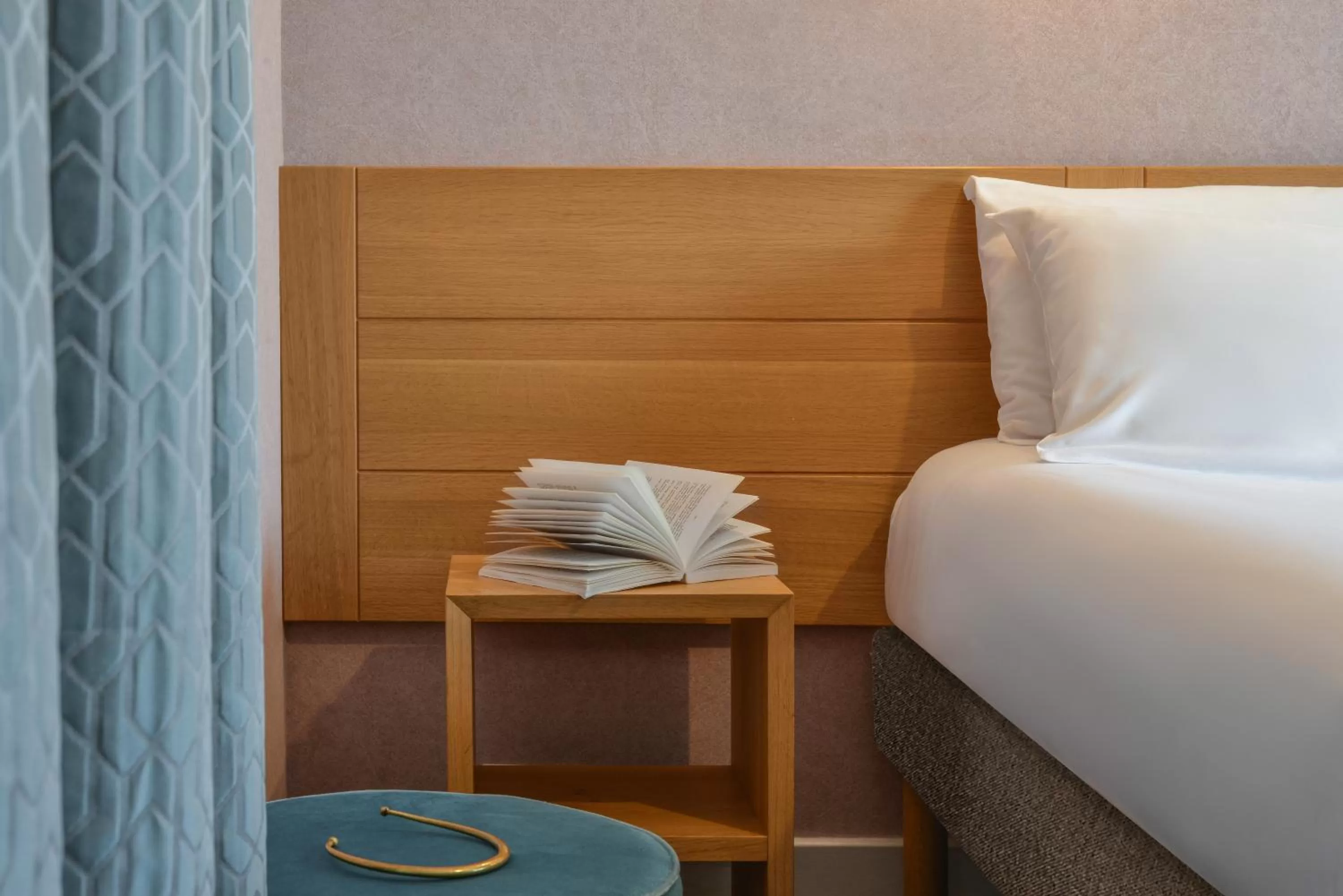 Bed in Sure Hotel by Best Western Centre Beaune