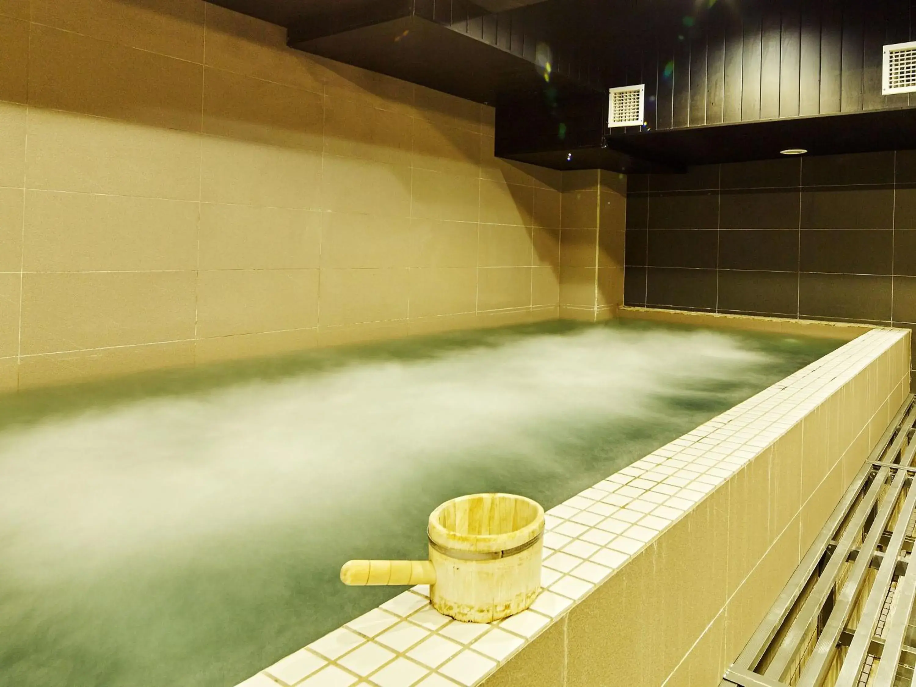 Single Room for Female in Single inn- KAOHSIUNG LINSEN Single Room for Female in Single inn- KAOHSIUNG LINSEN