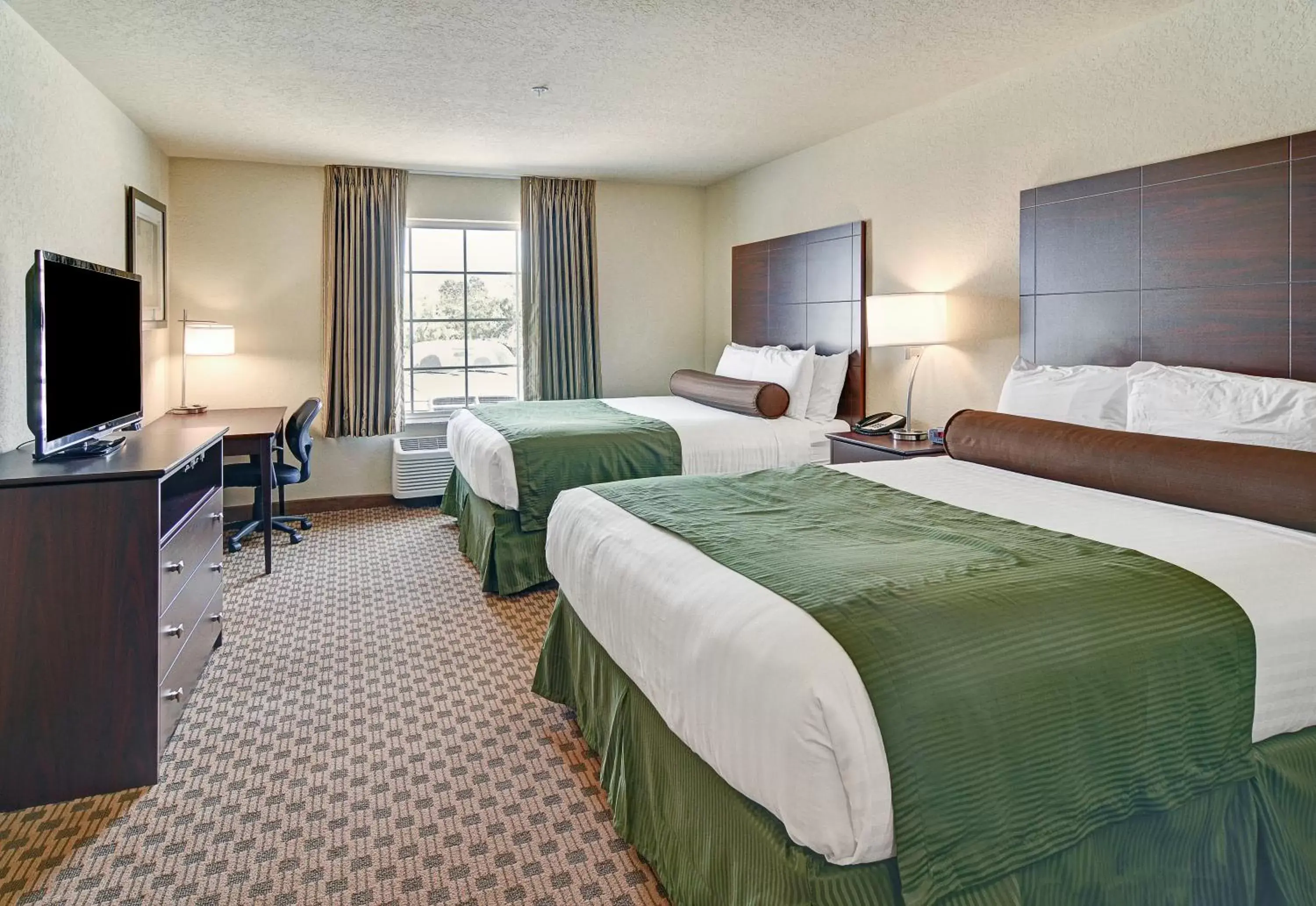 Queen Room with Two Queen Beds - Non-Smoking in Cobblestone Inn & Suites - Big Lake Queen Room with Two Queen Beds - Non-Smoking in Cobblestone Inn & Suites - Big Lake