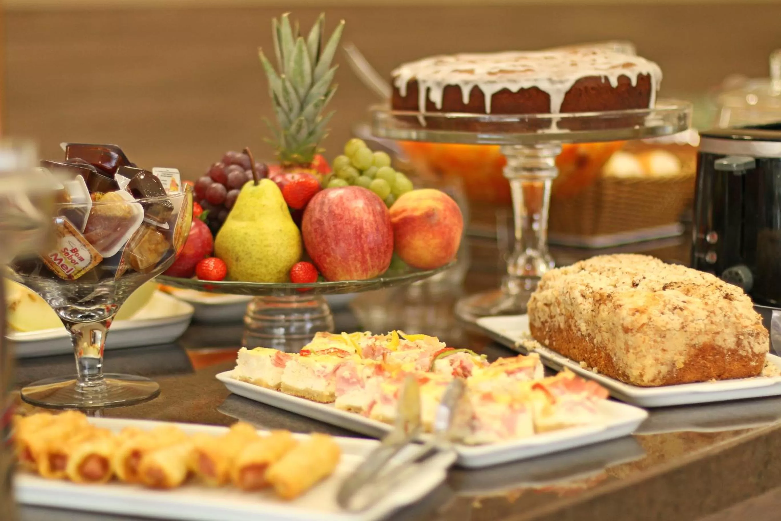 Buffet breakfast in Hotel Ville House Premium