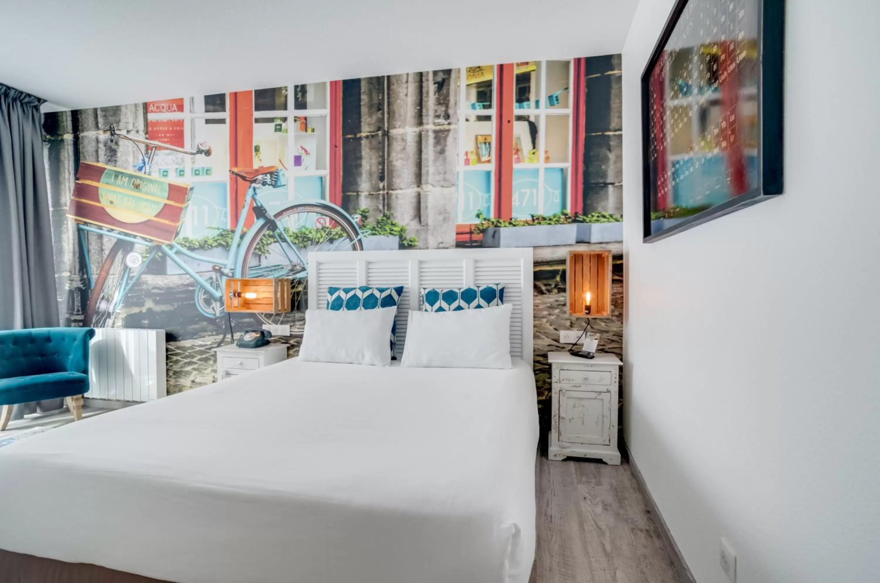 Photo of the whole room in La Maison Hôtel Mulhouse Centre