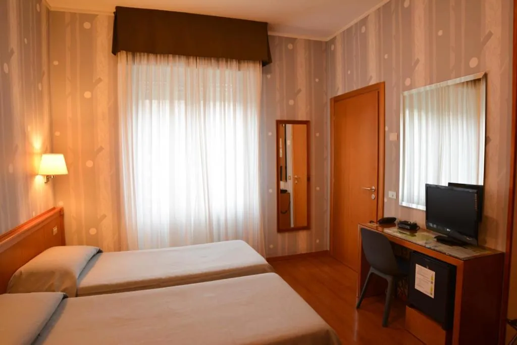 Bed in eco Hotel Milano & BioRiso Restaurant