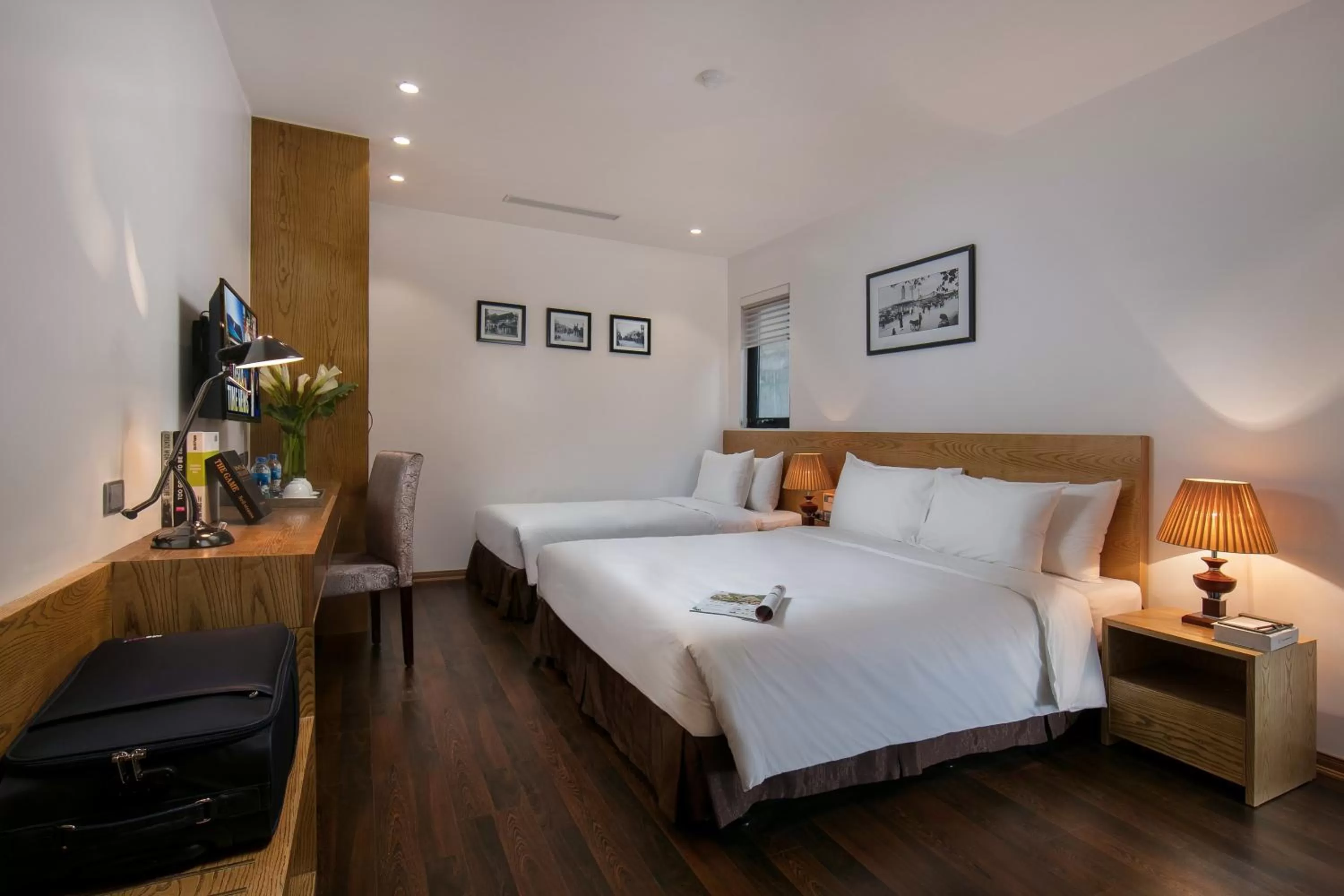 Property building, Bed in Hanoi Paon Hotel Spa & Sky Bar