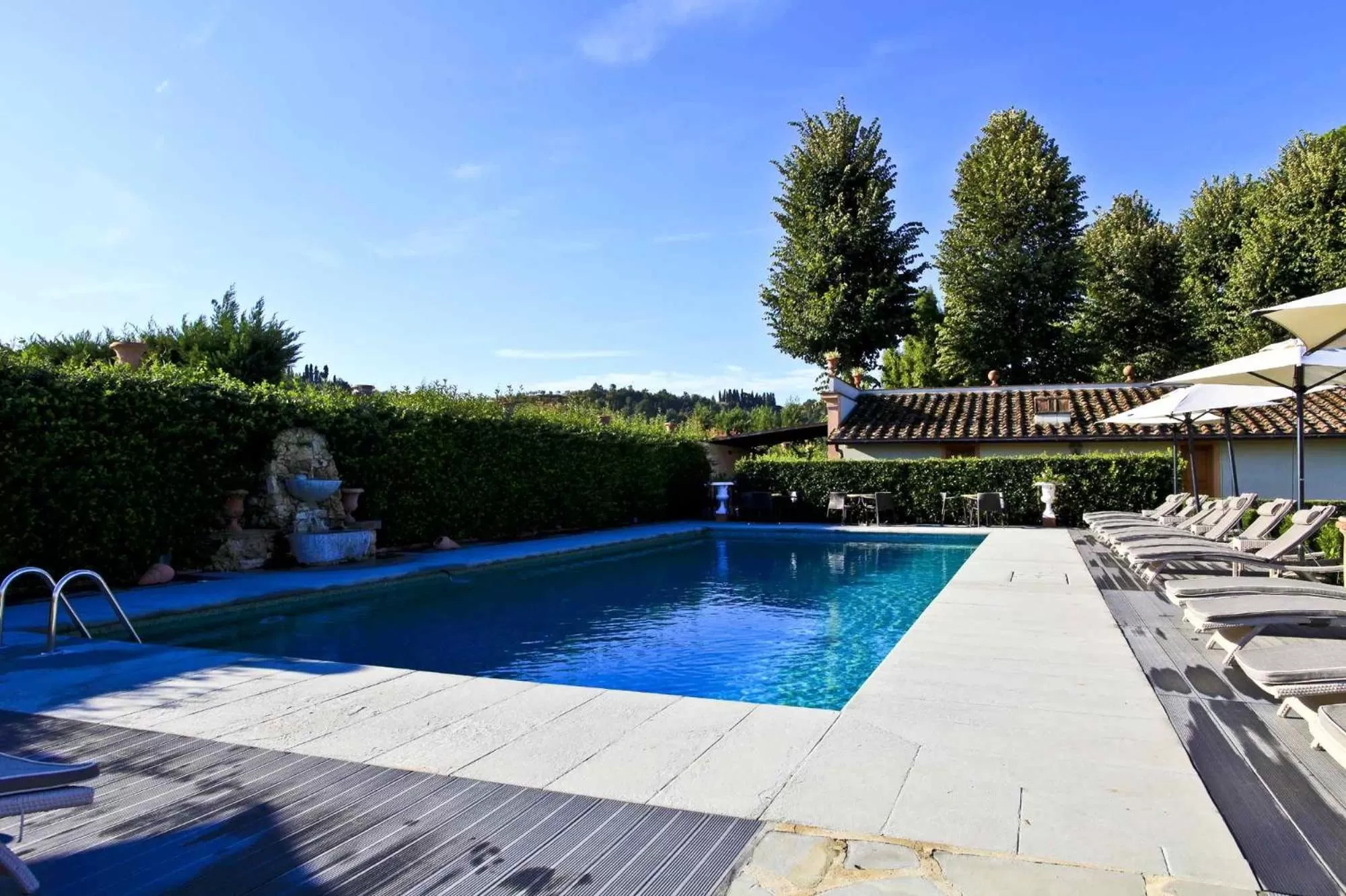 Swimming pool in Villa Olmi Firenze