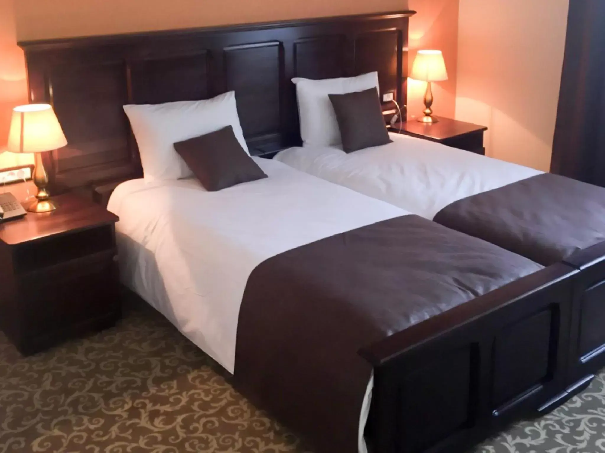 Single Room with Private Bathroom - single occupancy in Laura Holiday Single Room with Private Bathroom - single occupancy in Laura Holiday