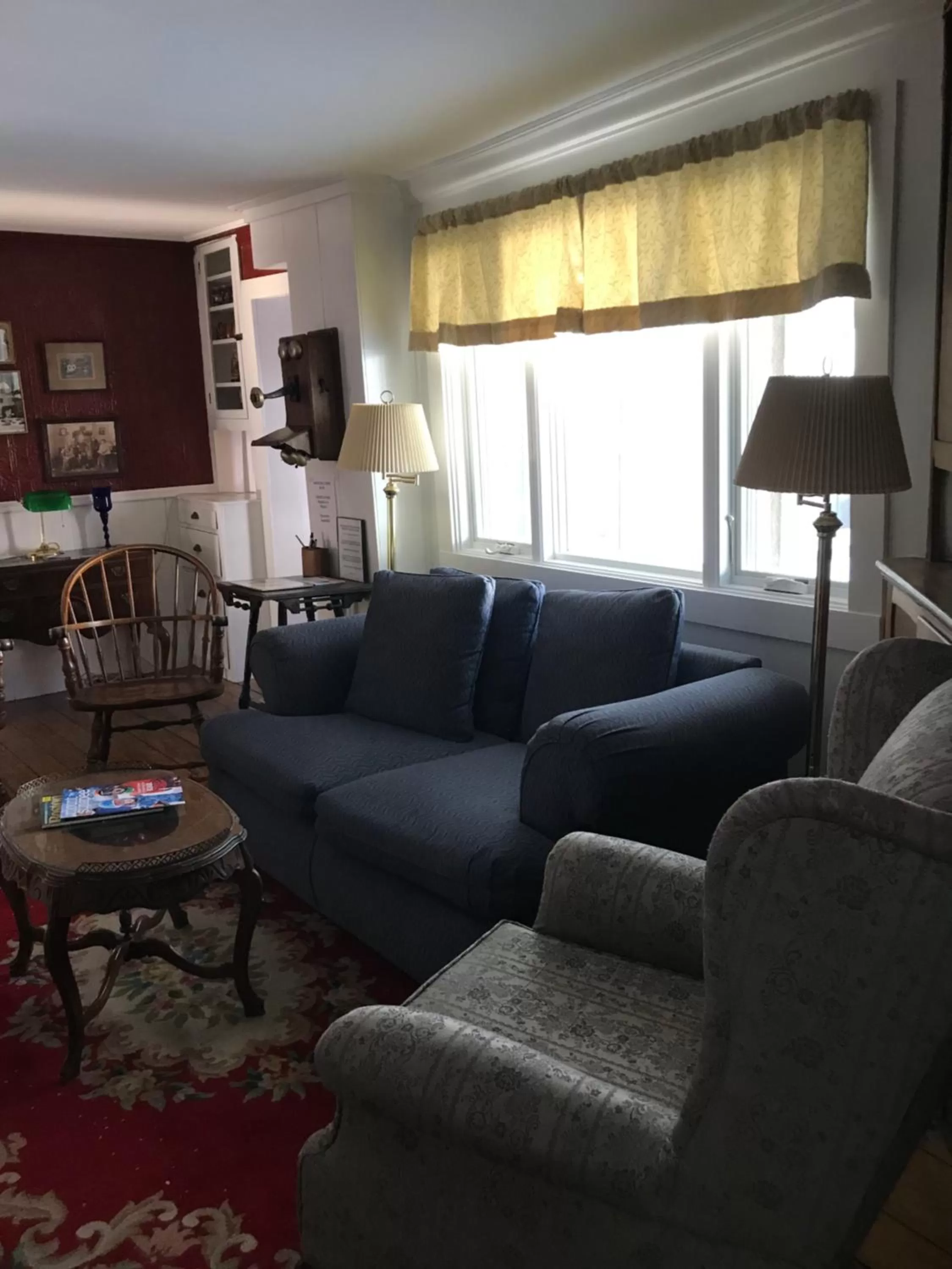Seating Area in Maple Hill Farm Bed & Breakfast