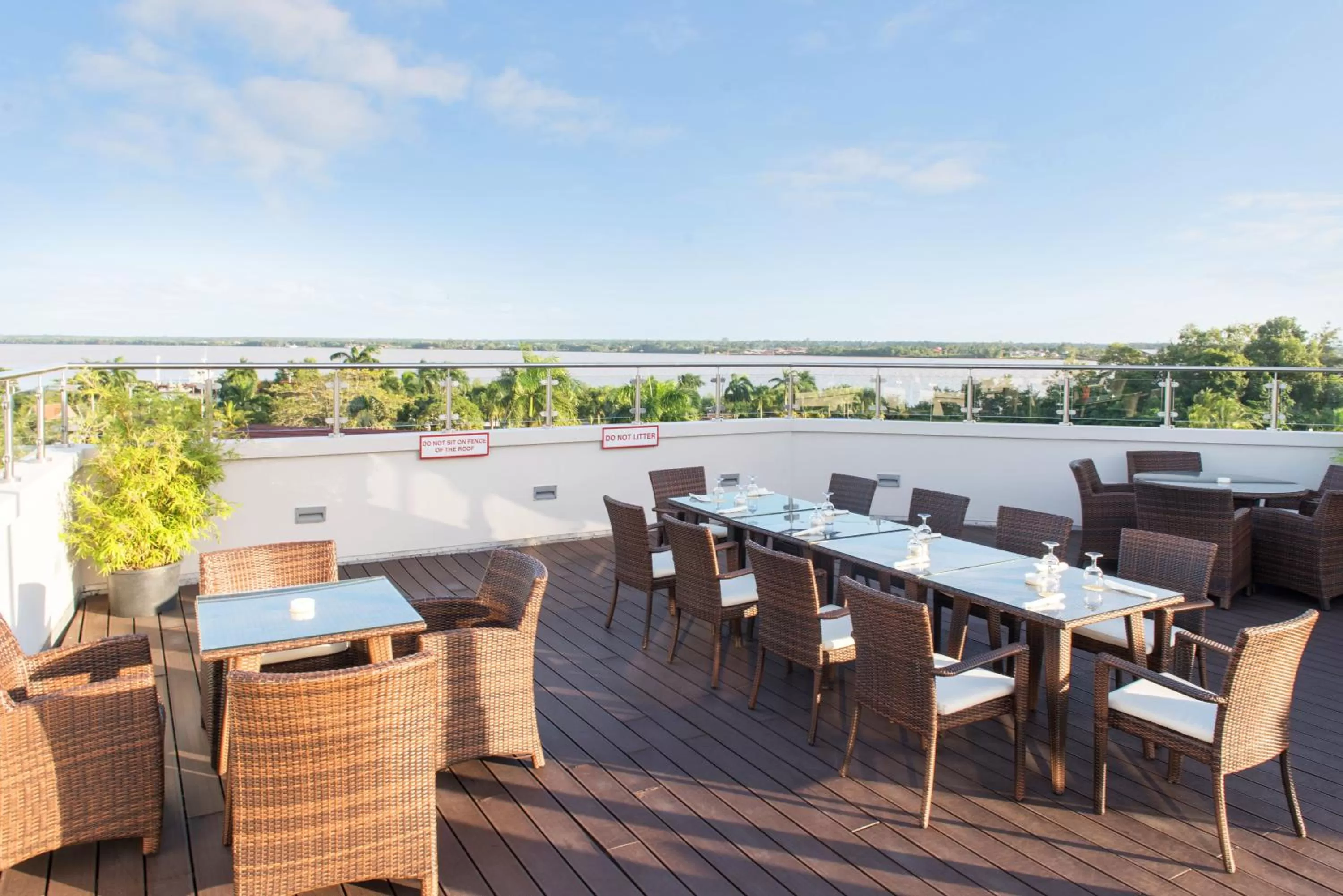 Restaurant/places to eat in Ramada by Wyndham Princess Paramaribo