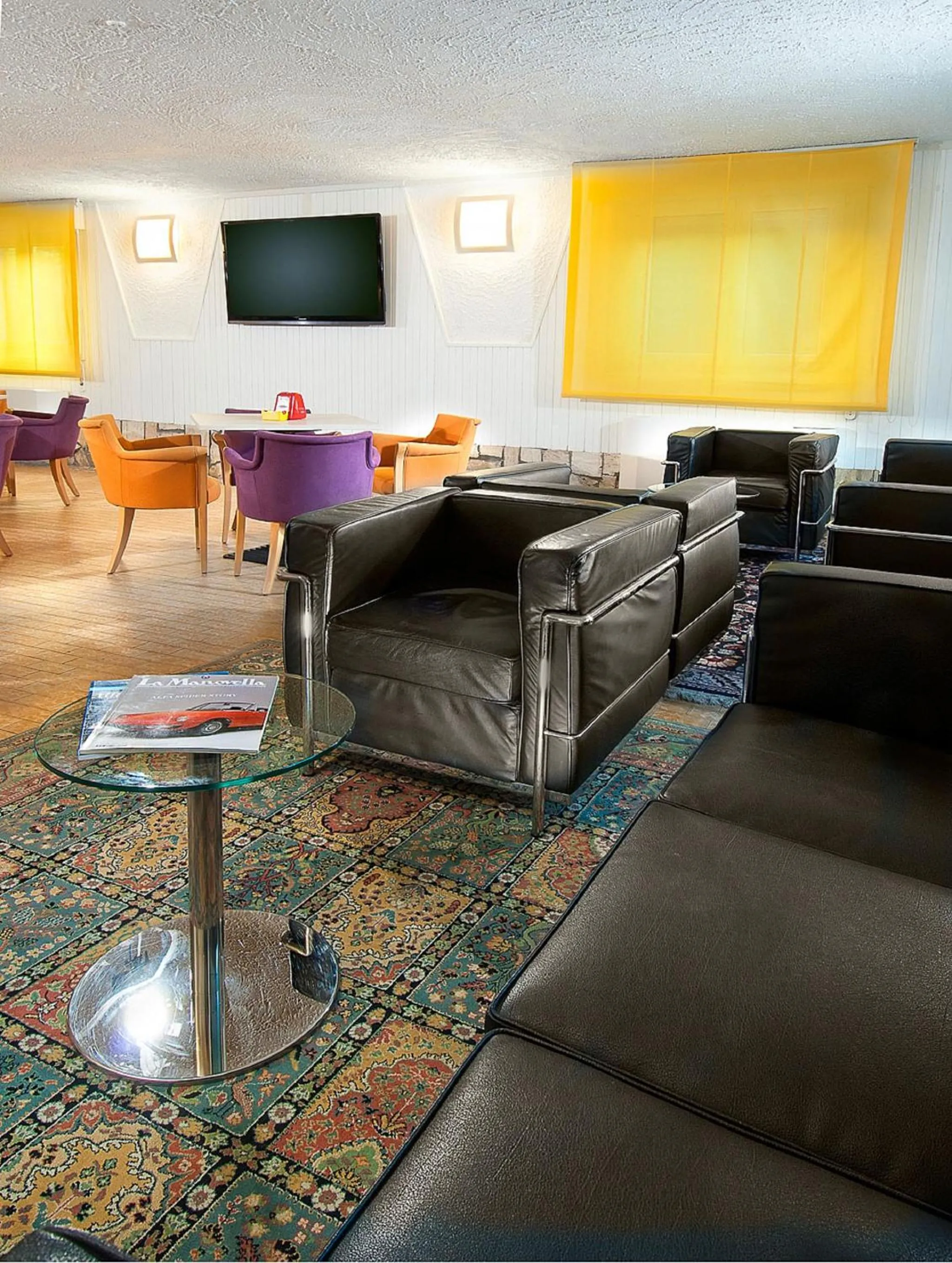 Lounge or bar in Hotel St. Moritz