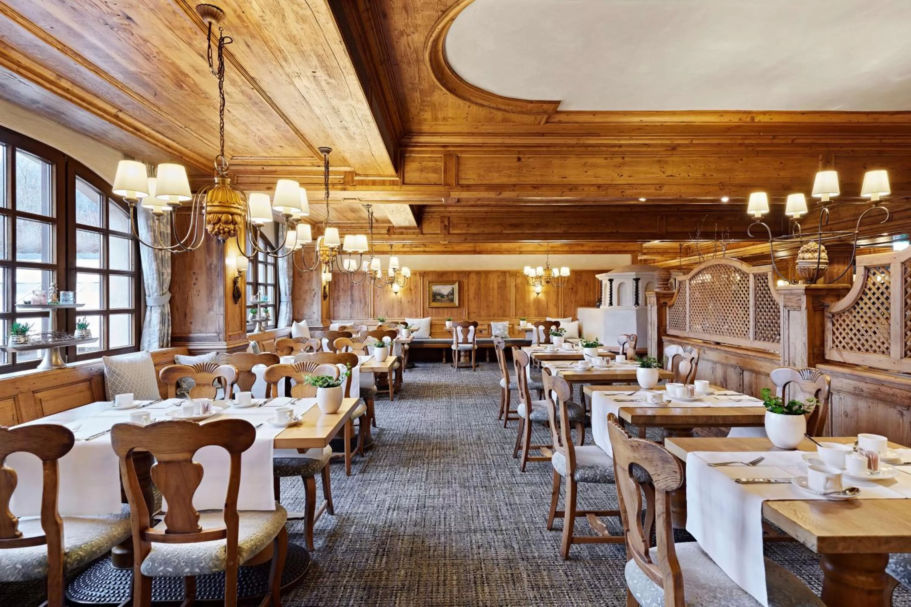 Restaurant/places to eat in Parkhotel Oberstaufen