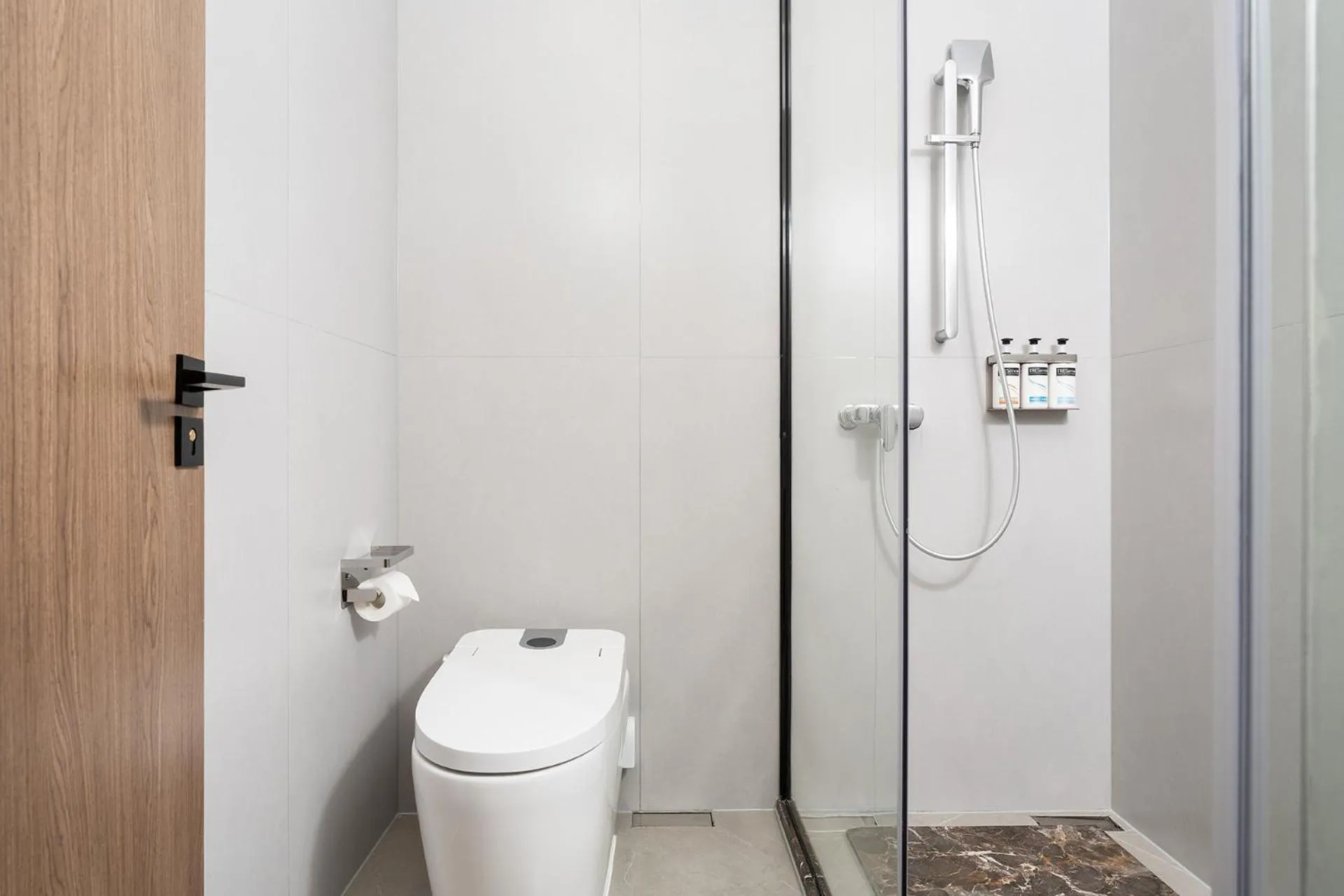 Toilet in Holiday Inn Express Nanning Convention&Exhibition