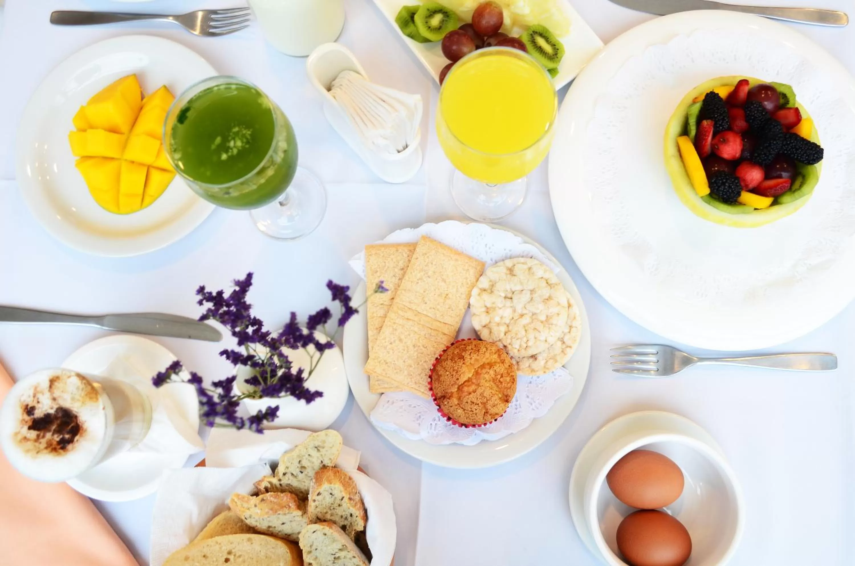 Breakfast in Esplendor by Wyndham Asuncion