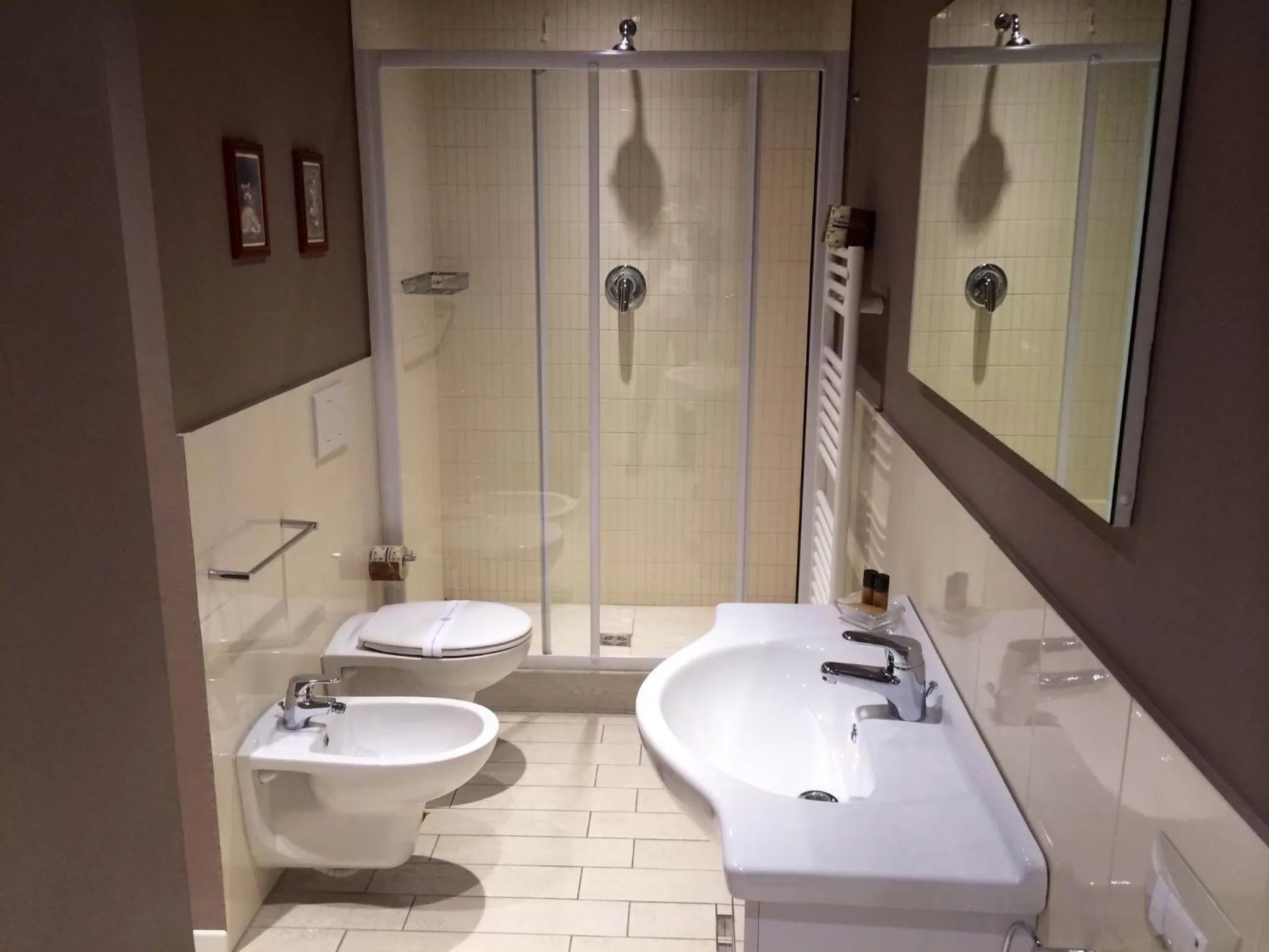 Shower in La Farina Apartments